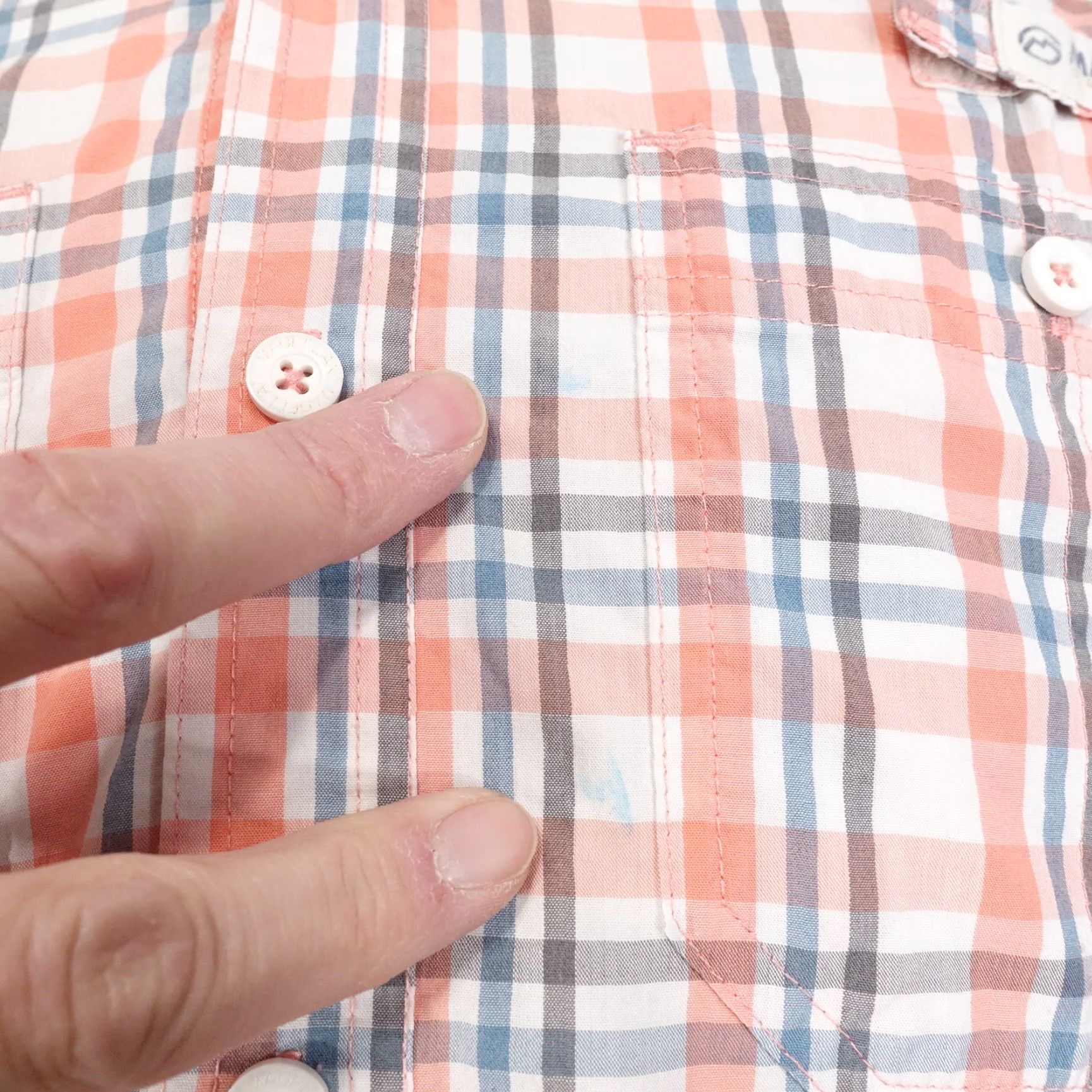Vintage MAGELLAN OUTDOORS Shirt Men M Orange FISHING BUTTON UP SHIRT LOOSE FIT MAG SHIELD VENTED ***READ* Size US M / EU 48-50 / 2 - 3 Thumbnail