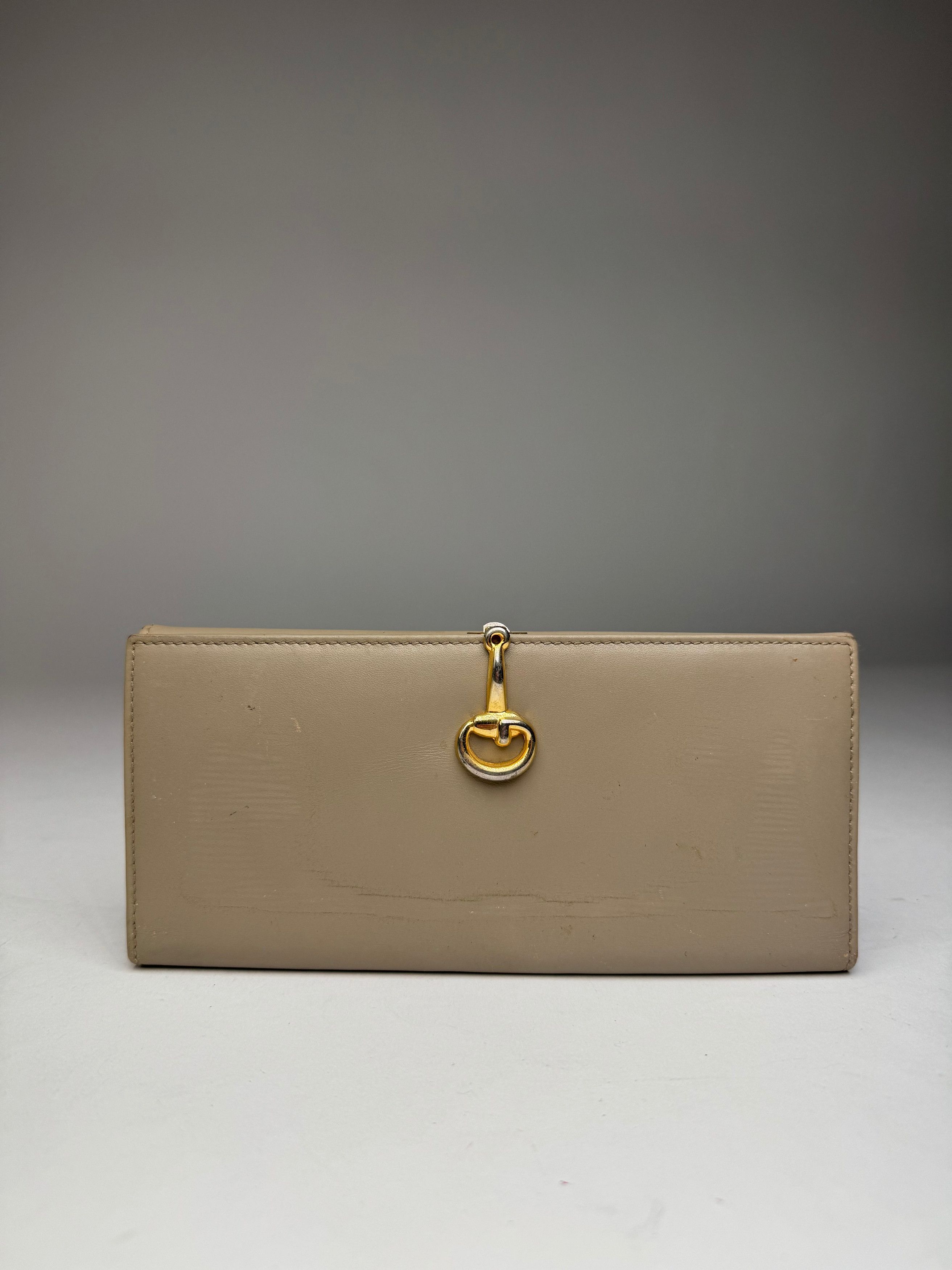 Gucci Vintage Long Leather Wallet Beige Size ONE SIZE - 1 Thumbnail