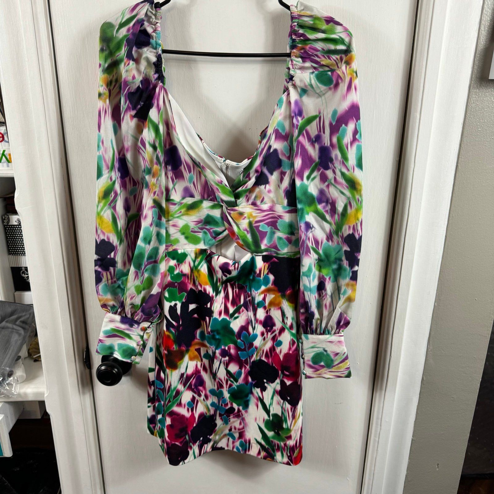 Badgley Mischka One 33 Social BADGLEY MISCHKA Peek a boo sweetheat neck vio Size M / US 6-8 / IT 42-44 - 4 Thumbnail