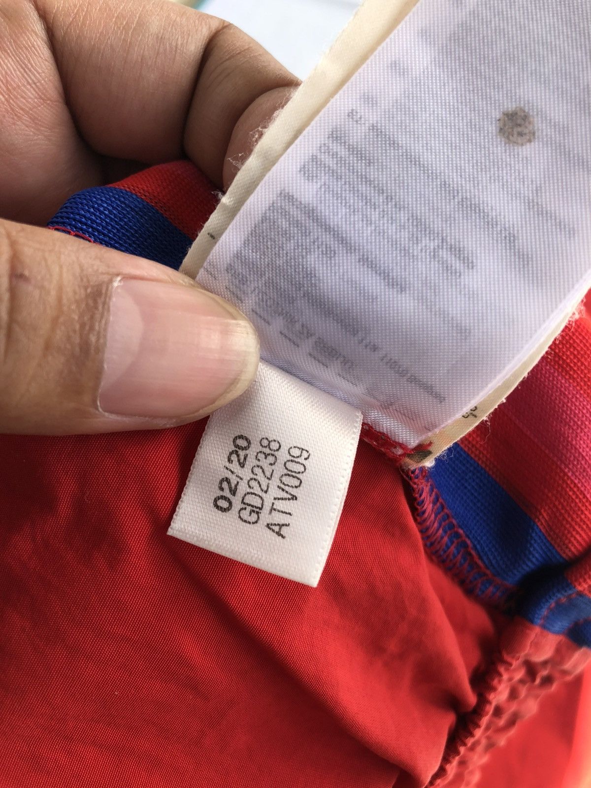 Adidas Vintage Adidas Trefoil Red jogger pant Size US 29 - 11 Thumbnail