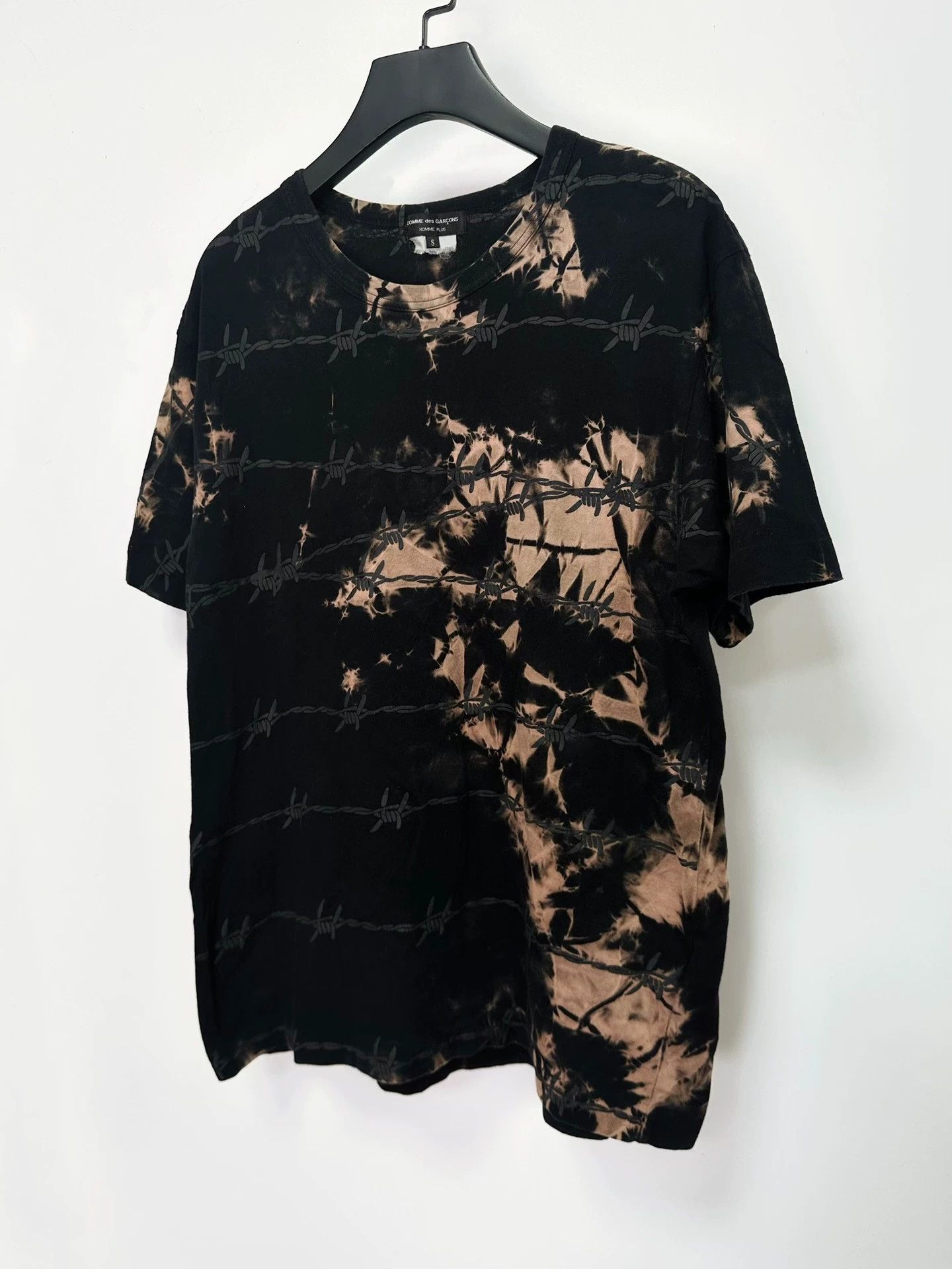 Comme des Garcons CDG Tie-Dye Barbed Wire Punk Print Tee S Size US S / EU 44-46 / 1 - 3 Thumbnail