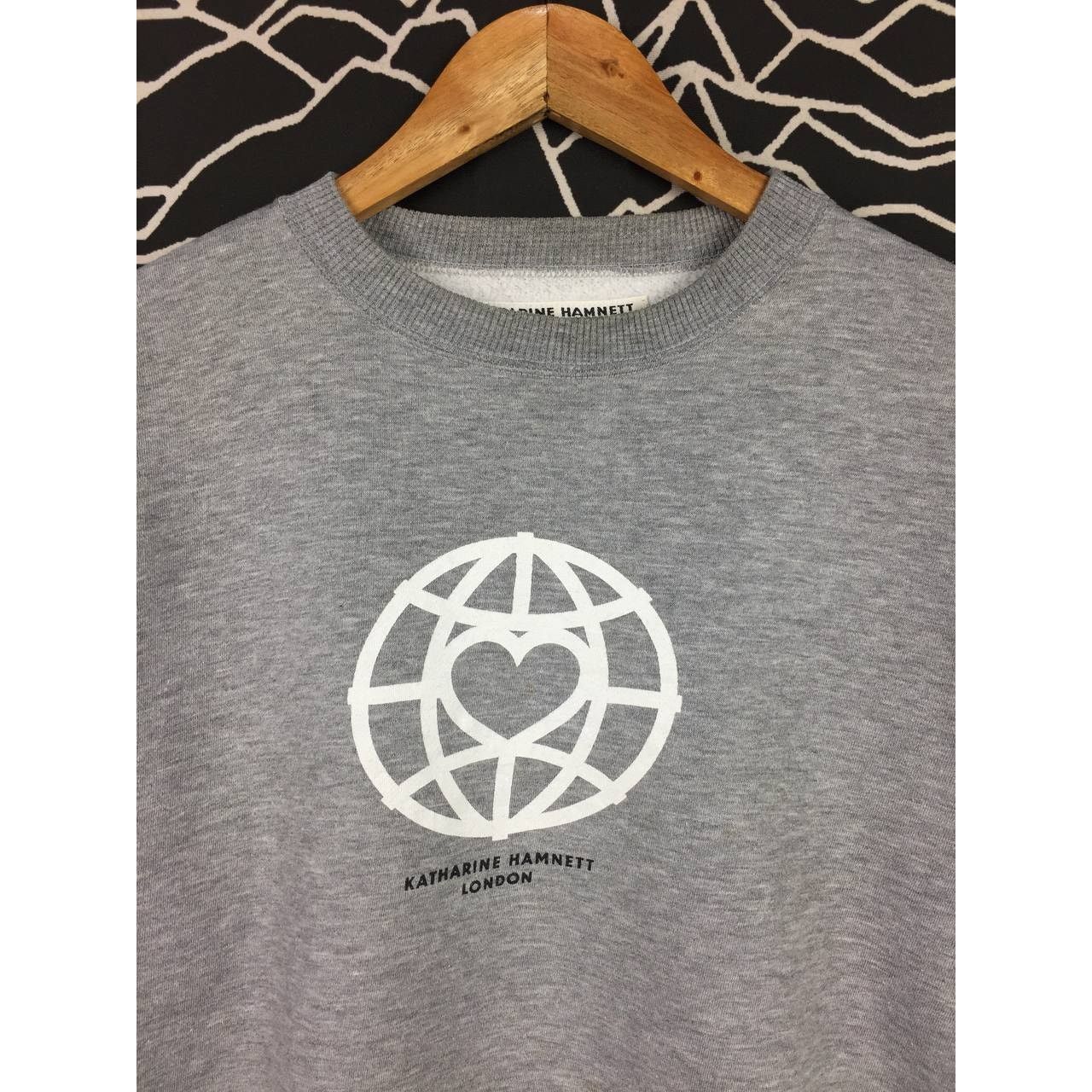 Katharine Hamnett London Vtg Katharine Hamnett London Spell Out Logo Sweatshirt Size US M / EU 48-50 / 2 - 3 Thumbnail