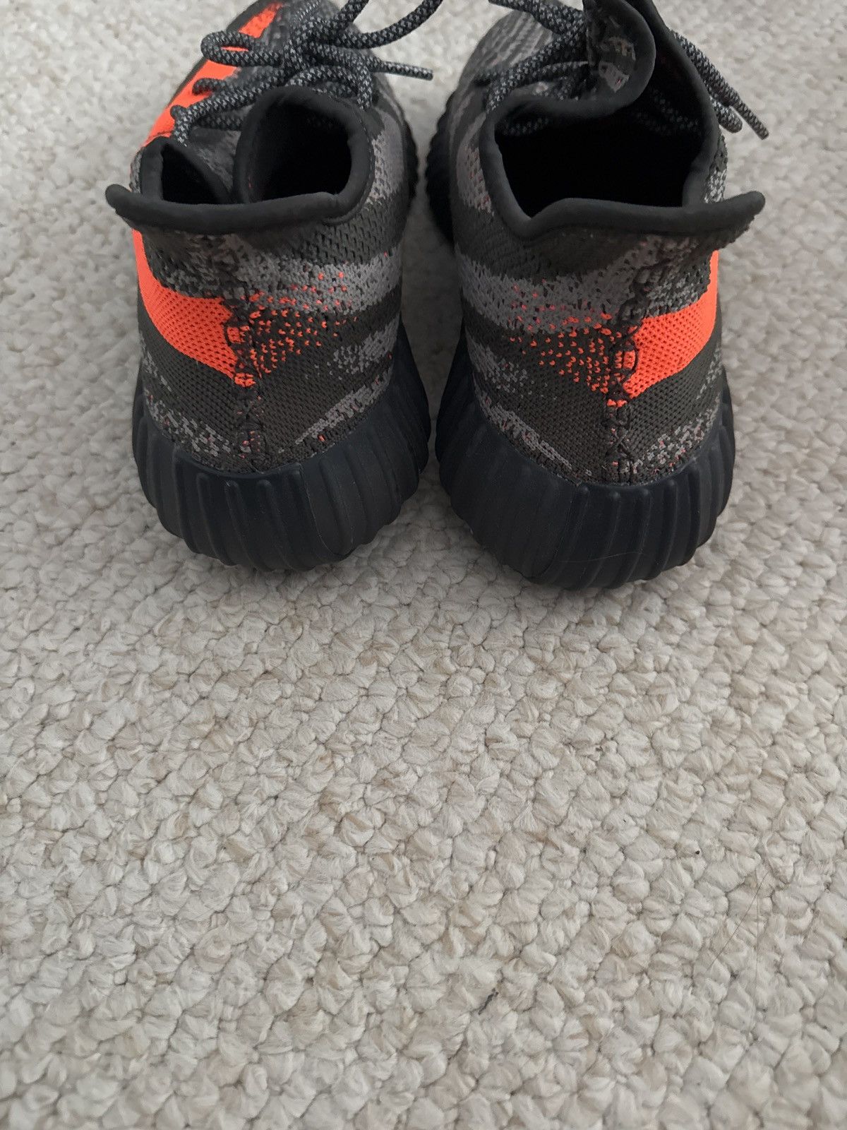 Adidas × Hypebeast × Kanye West Yeezy Boost 350 V2 Carbon Beluga Size US 10.5 / EU 43-44 - 4 Thumbnail