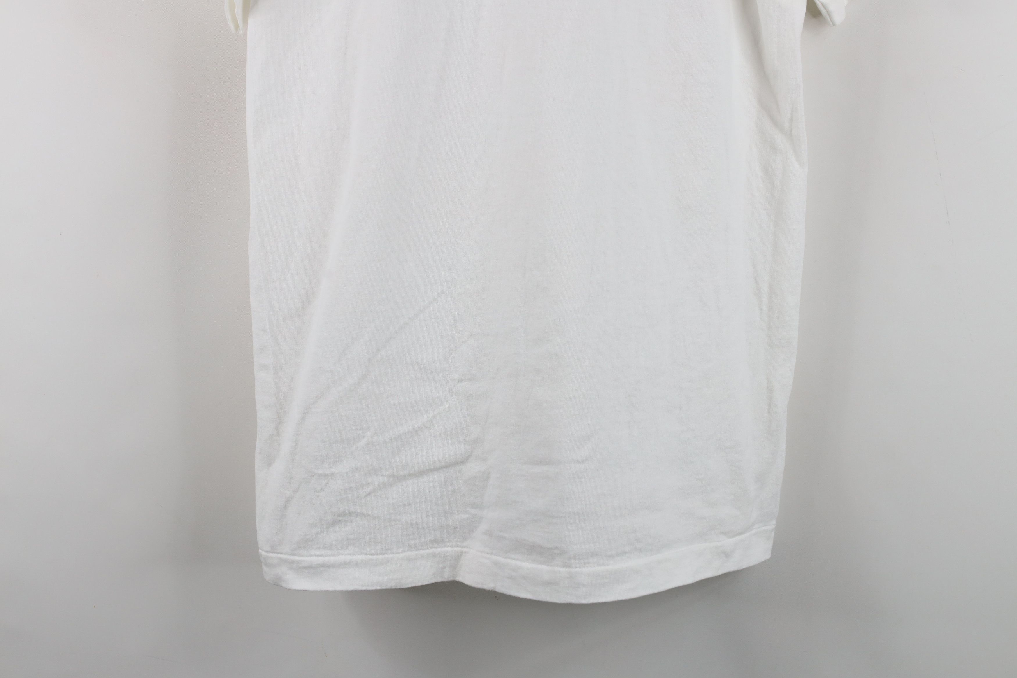 Vintage Vintage 90s Streetwear Heavyweight Cotton T-Shirt White USA Size US M / EU 48-50 / 2 - 3 Thumbnail