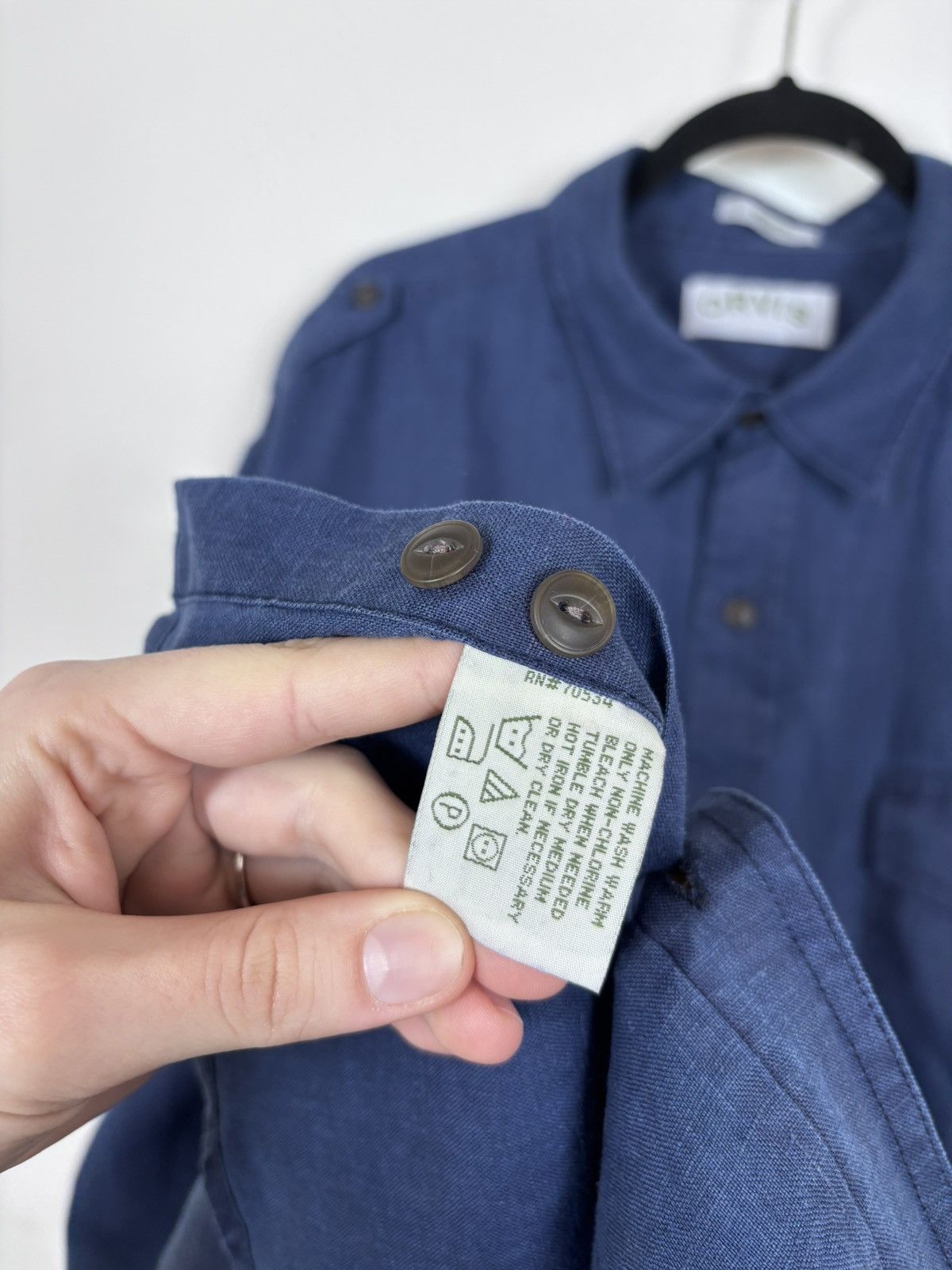 Orvis Vintage Orvis Bush Men’s Blue Linen Short Sleeve Shirt Size US XXL / EU 58 / 5 - 13 Thumbnail