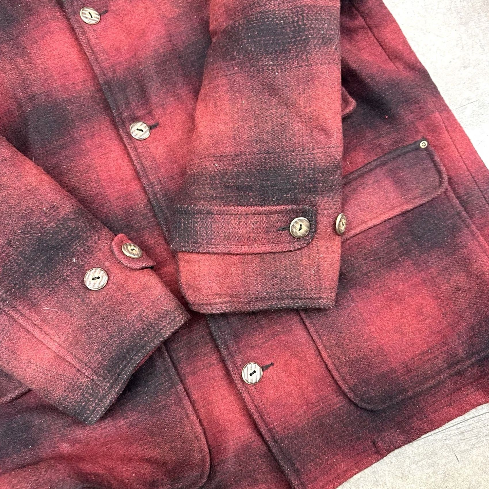 Vintage VINTAGE Noatak Coat Men L Wool Blend Buffalo Plaid Red Button Up Mid-Length Size US L / EU 52-54 / 3 - 4 Thumbnail