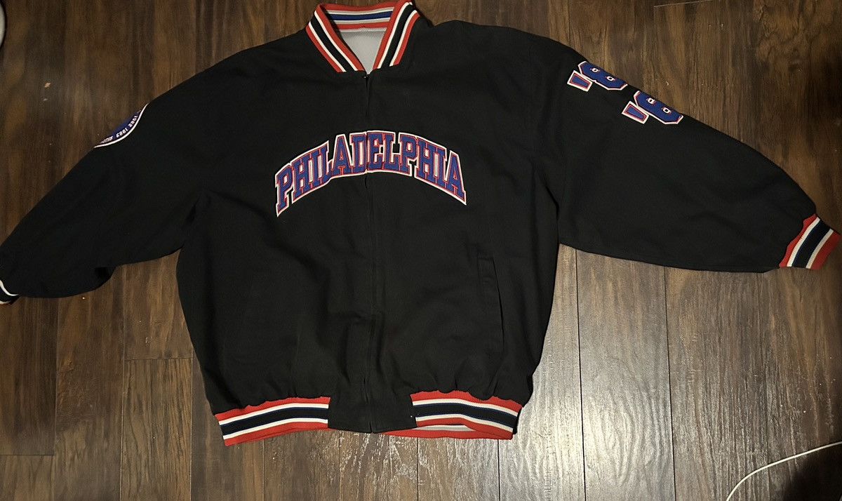 image of Reversible Philadelphia 76Ers Bomber Jacket in Black, Men's (Size 2XL)