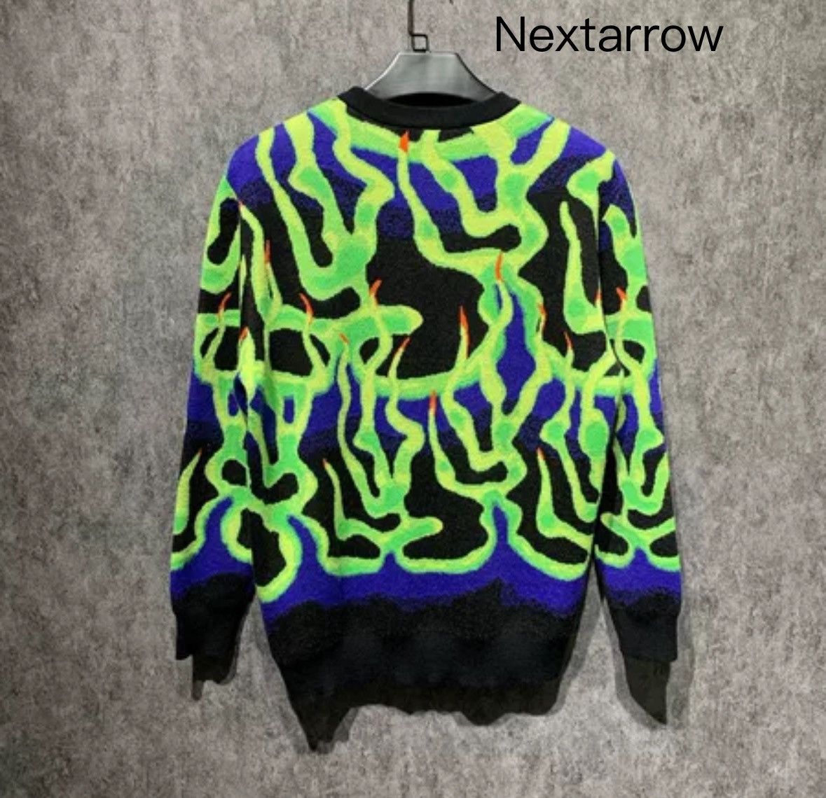 Louis Vuitton LOUIS VUITTON Flame knitted sweater2412-Nextarrow Size US M / EU 48-50 / 2 - 2 Thumbnail