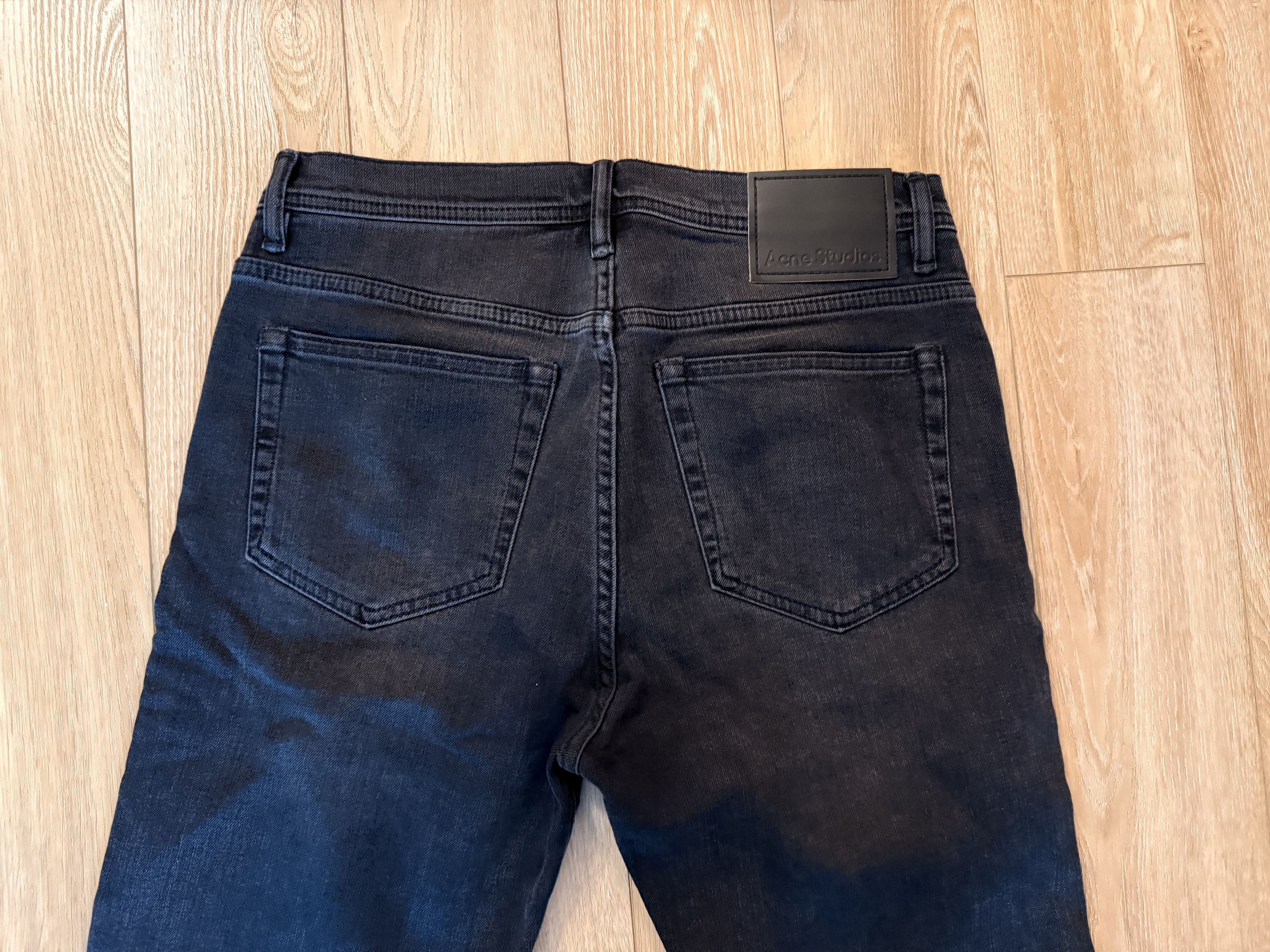 Acne Studios Acne Studios River Jeans in Used Black (29x30) Size US 29 - 4 Thumbnail