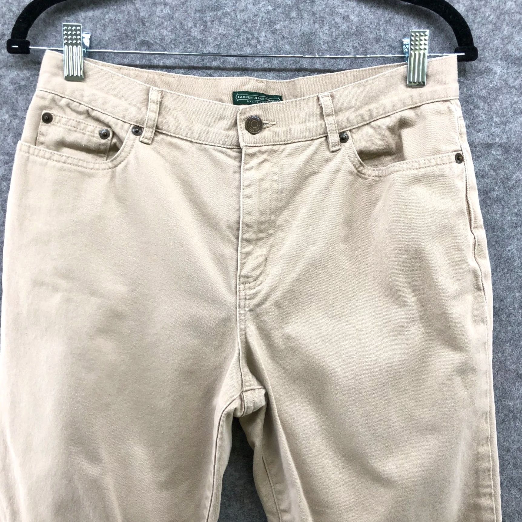 Ralph Lauren Lauren Ralph Lauren Capri Chino Pants Womens 6 Beige Twill Straight Mid Rise 10" Logo Capris Optional: Jeans? (But must only use original words) Size 28" / US 6 / IT 42 - 3 Thumbnail