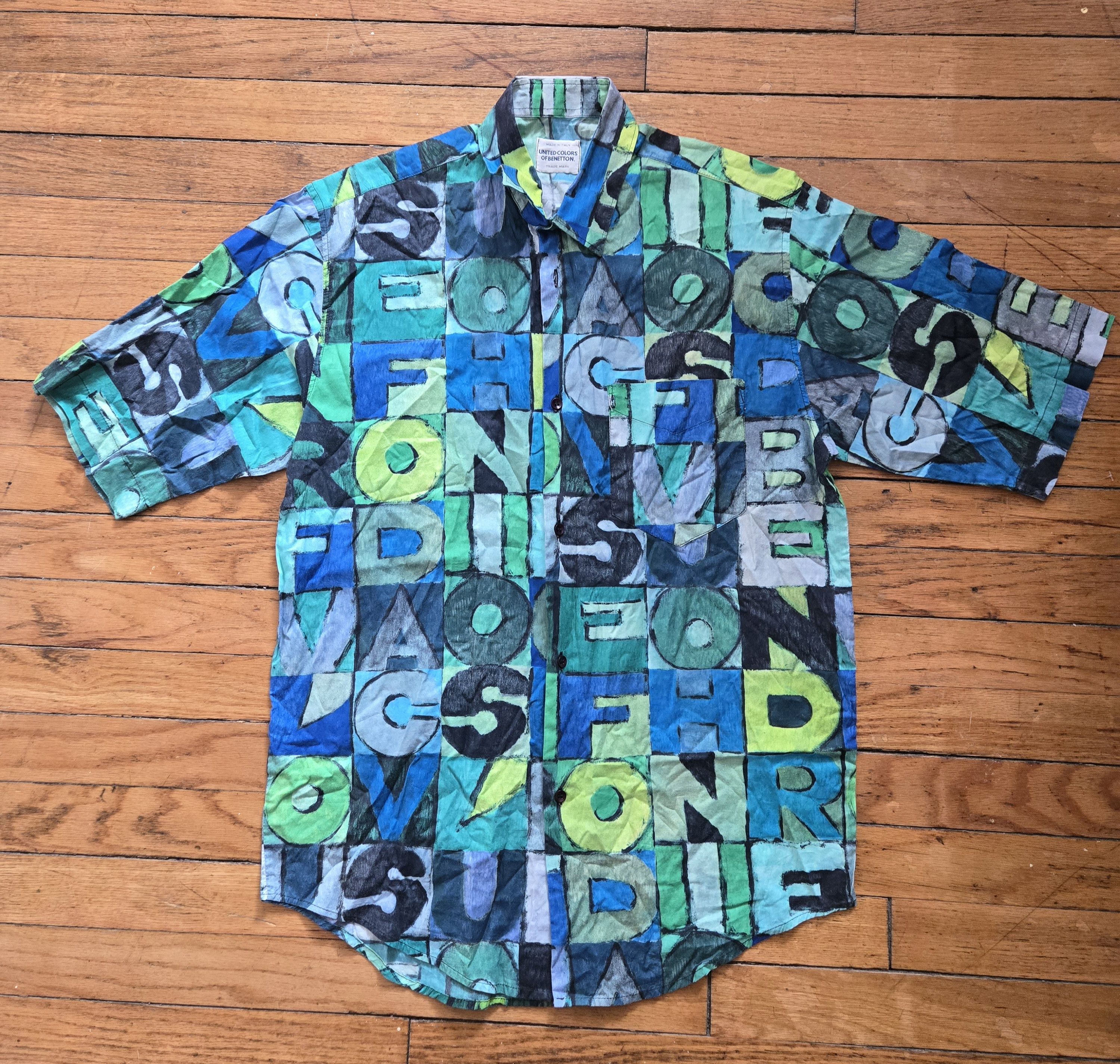 United Colors Of Benetton Vtg Benetton S Green Short Sleeve Button Up Made in Italy Size US S / EU 44-46 / 1 - 1 Thumbnail