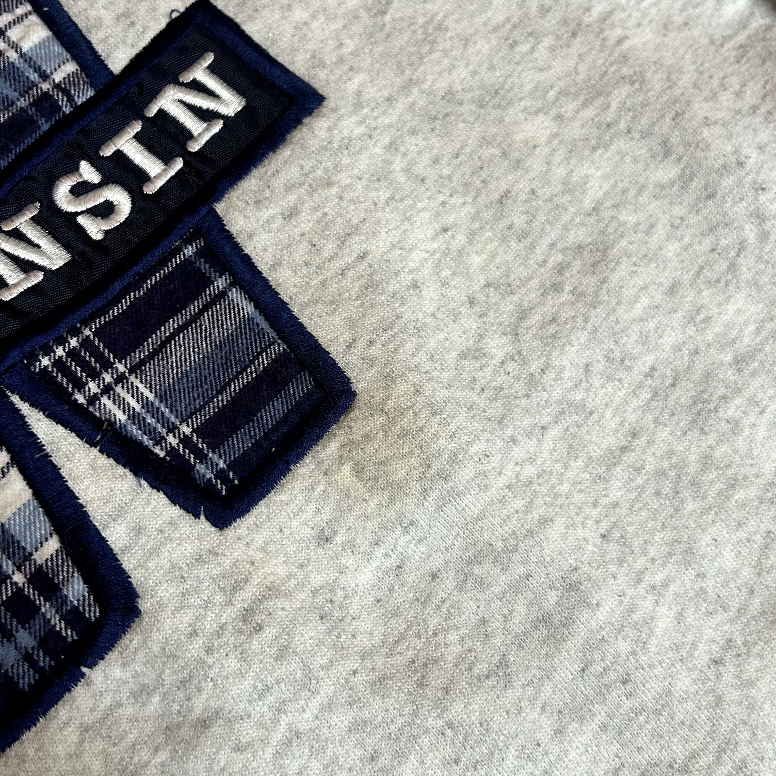 Vintage Vintage 90s Wisconsin Badgers Blue Plaid Crewneck Large Size US L / EU 52-54 / 3 - 3 Thumbnail