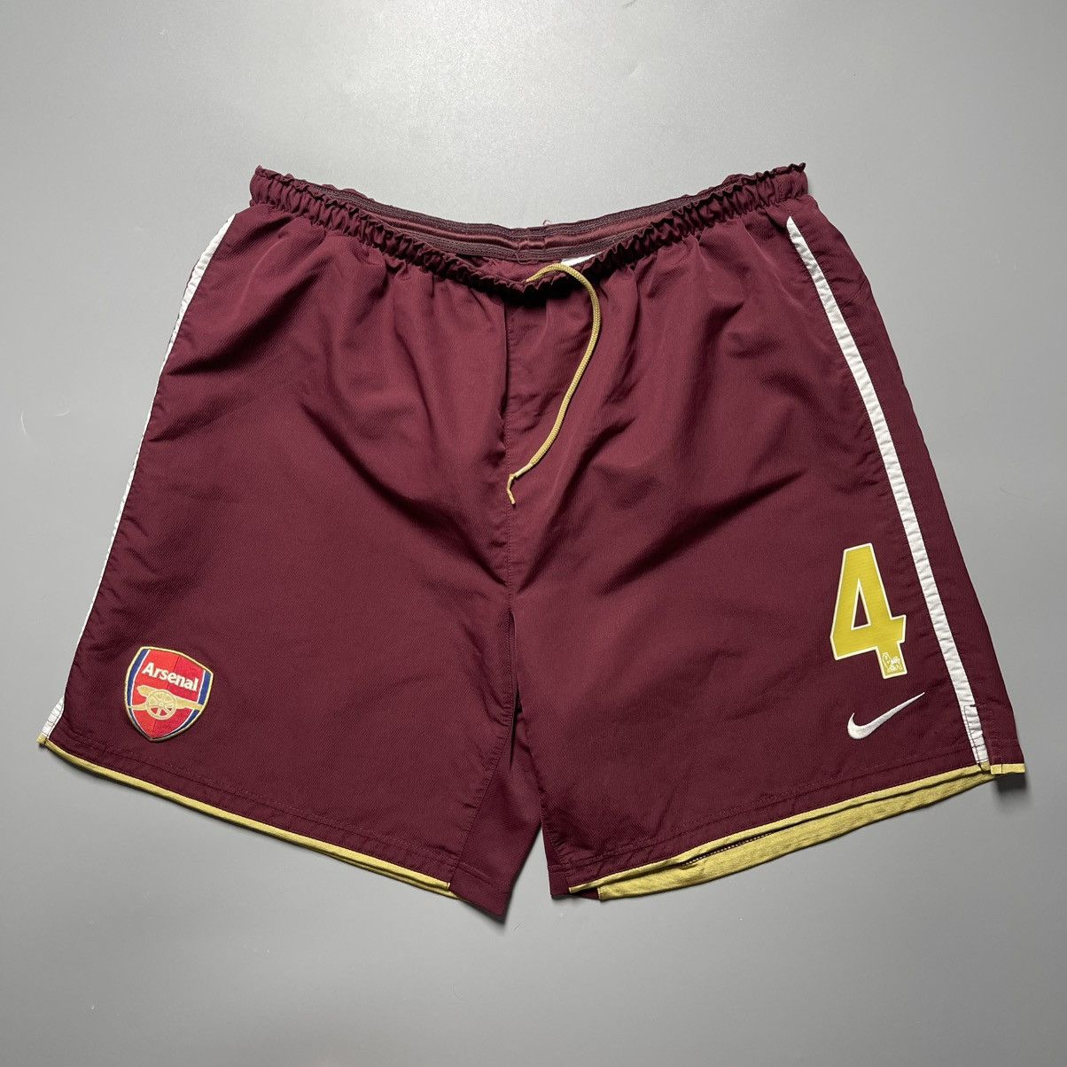 Nike ARSENAL NIKE 2007/2008 FOOTBALL AWAY SHORTS #4 FABREGAS Size US 36 / EU 52 - 1 Thumbnail