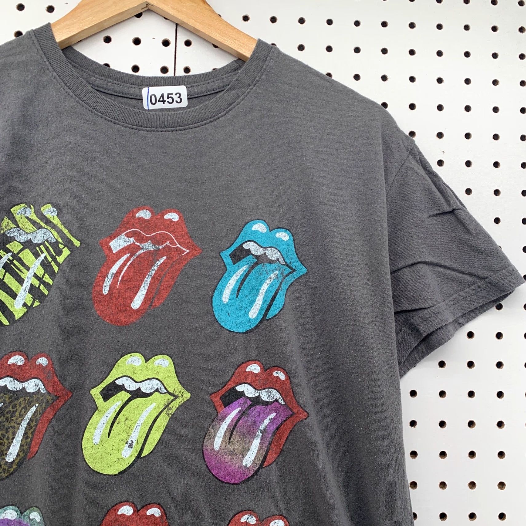Vintage Rolling Stones Shirt Mens Medium Gray Music Band Rock TEE 20.5x26 Size US M / EU 48-50 / 2 - 2 Thumbnail