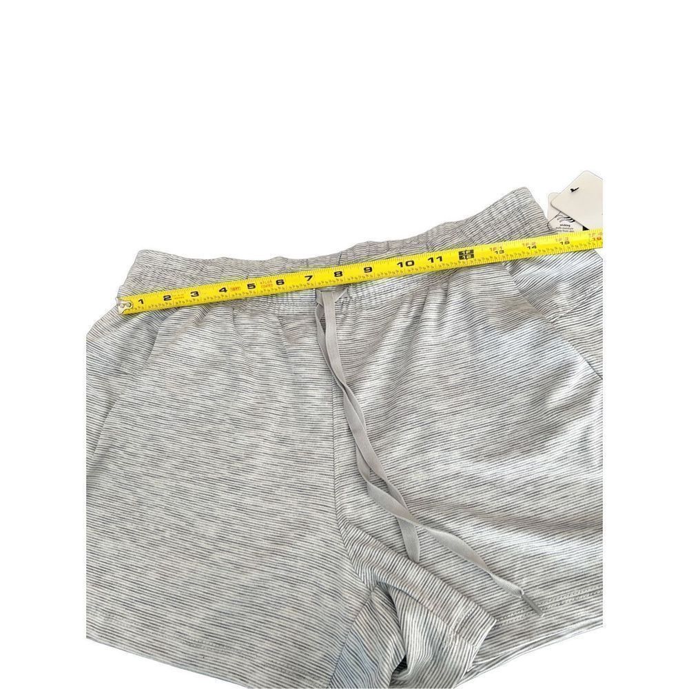 Reebok Reebok On The Fly Short Size Medium Size 30" / US 8 / IT 44 - 9 Thumbnail