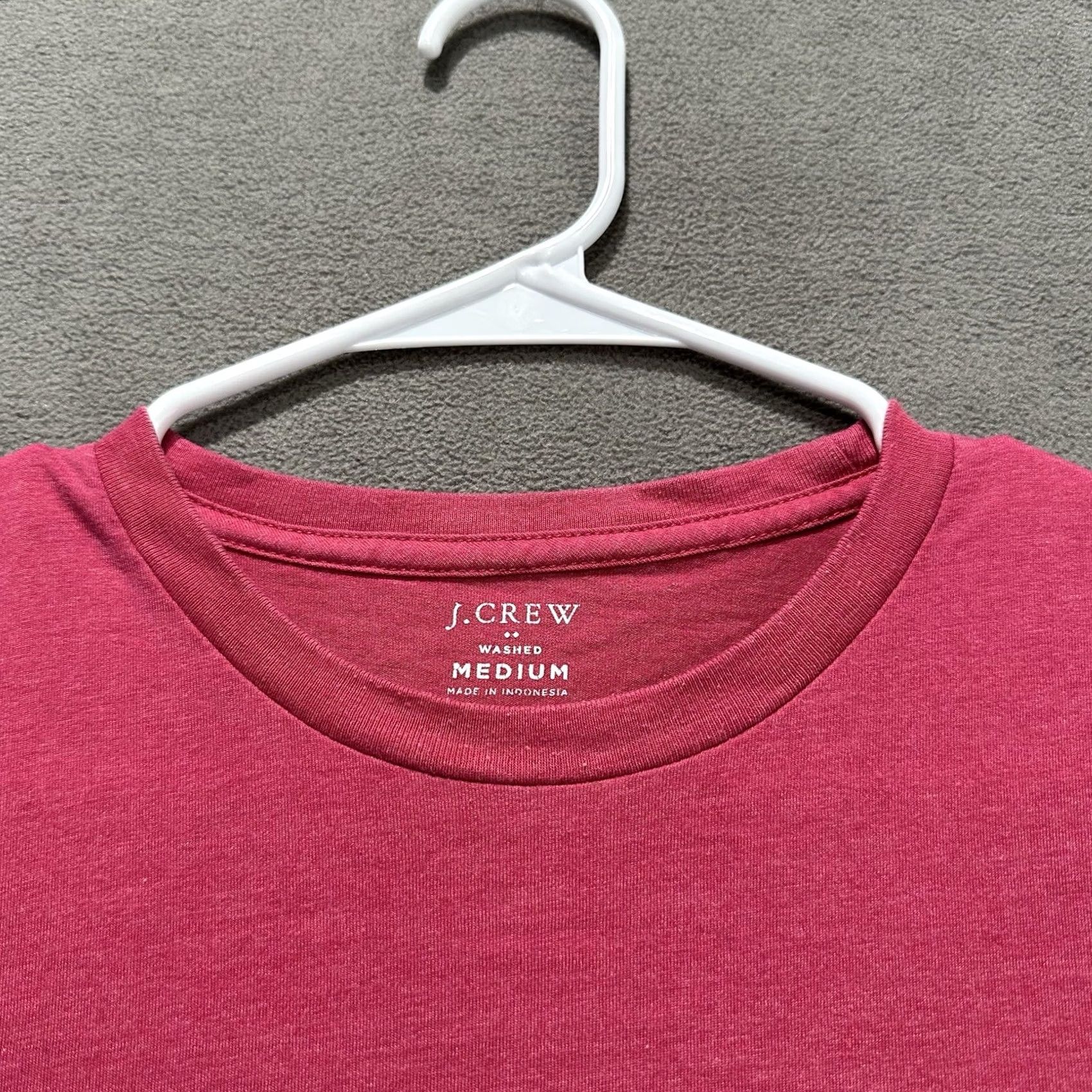 J.Crew J Crew T-Shirt Mens Medium Coral Red/Pink Casual Crewneck Tee GUC Size US M / EU 48-50 / 2 - 3 Thumbnail