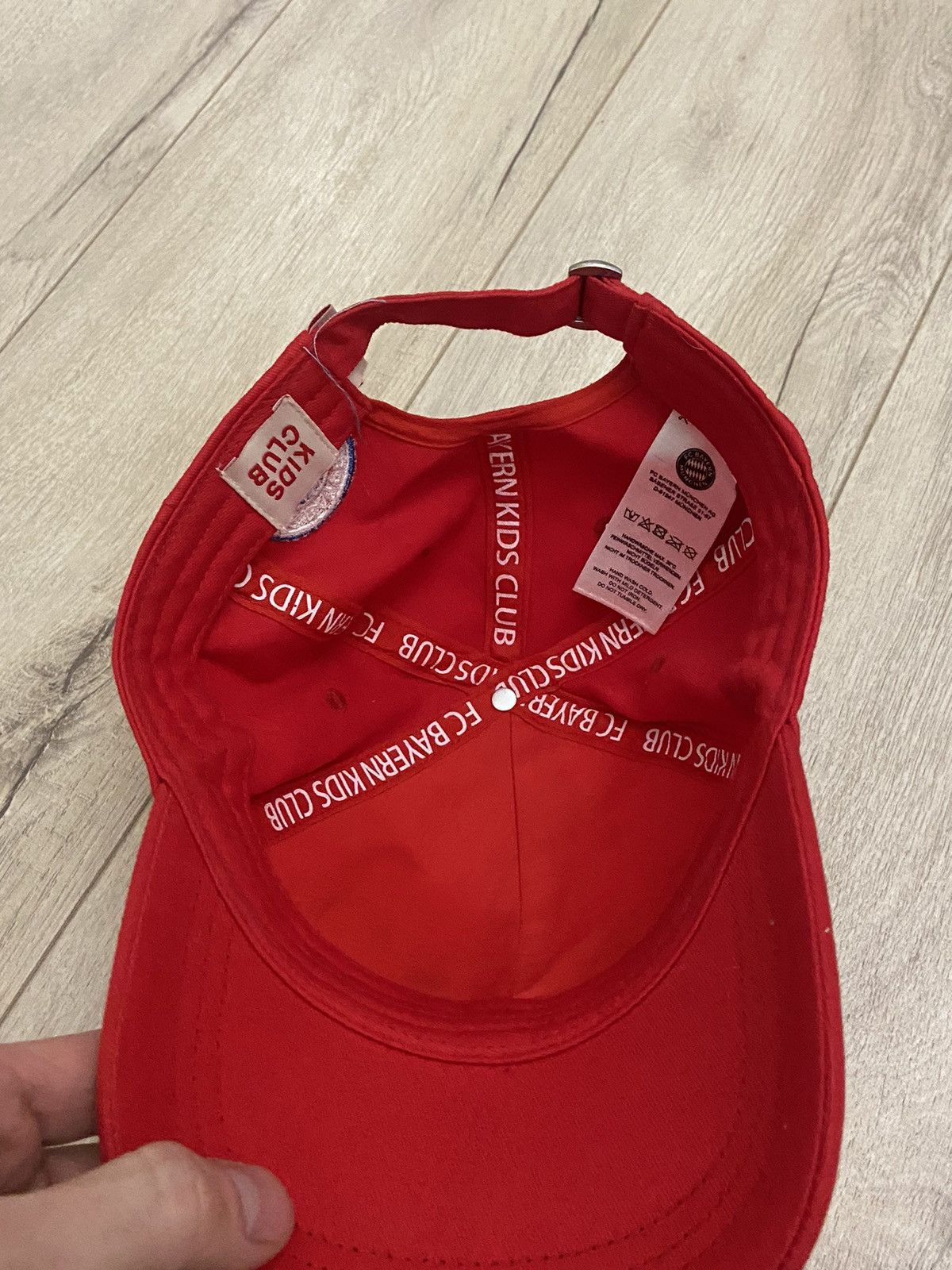 Vintage FC Bayern Munich München Vintage Hat Cap Football Rare Size ONE SIZE - 11 Thumbnail