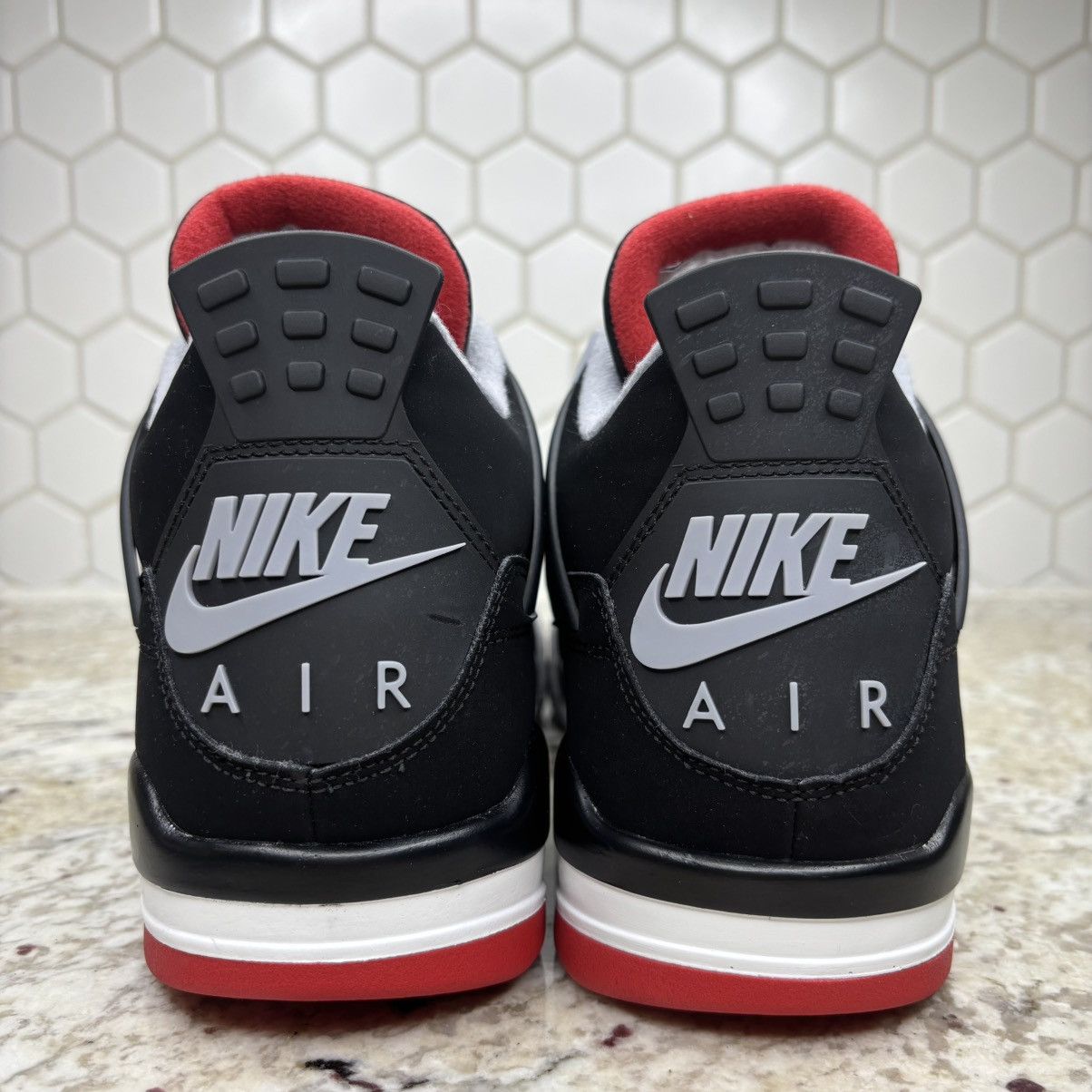 Jordan Brand Size 10.5 - Jordan 4 Retro OG Bred 2019 WORN 2-3x W/Box Size US 10.5 / EU 43-44 - 8 Thumbnail