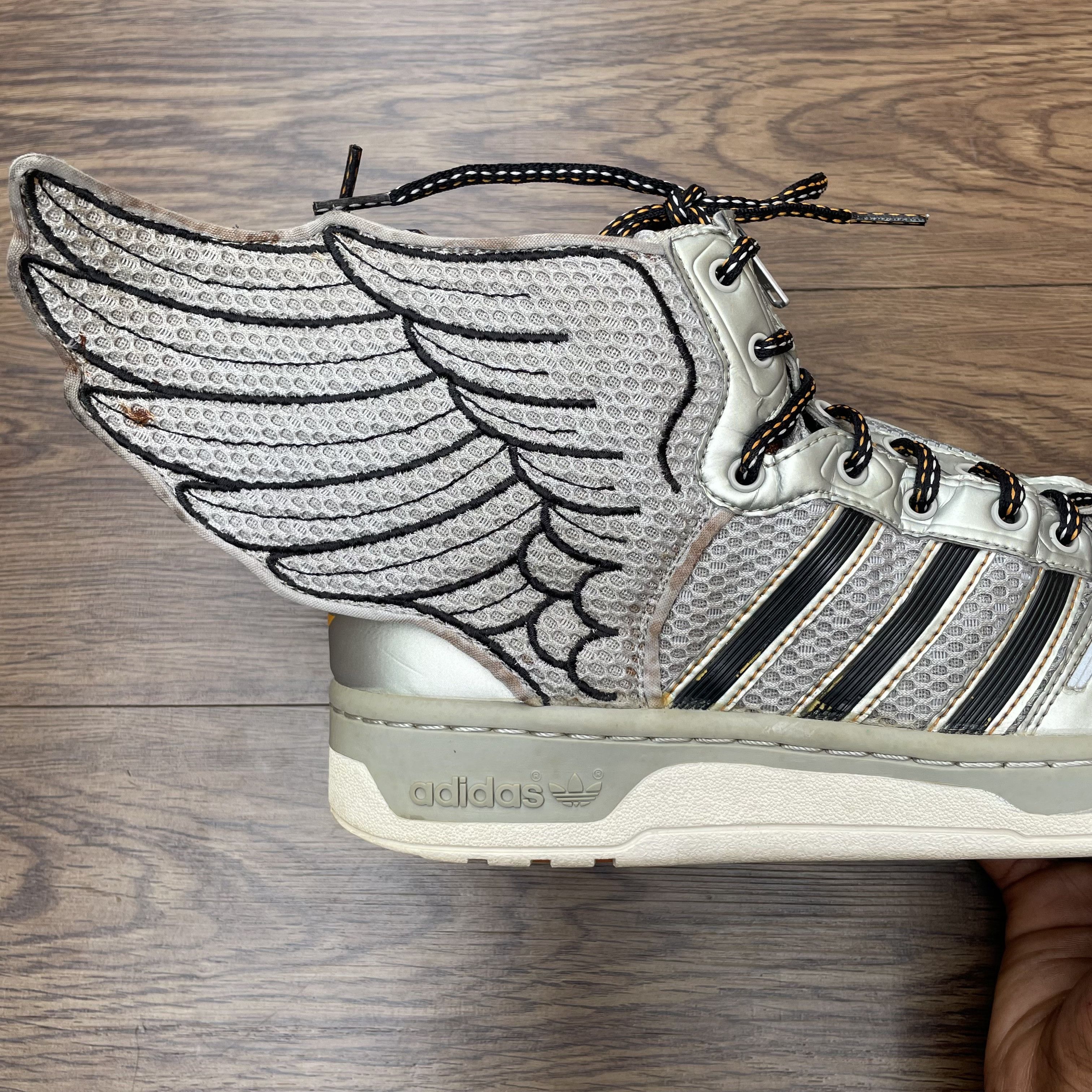 Adidas × Jeremy Scott Adidas x Jeremy Scott Wings 2.0 'Metallic Silver’ Size US 10.5 / EU 43-44 - 9 Thumbnail