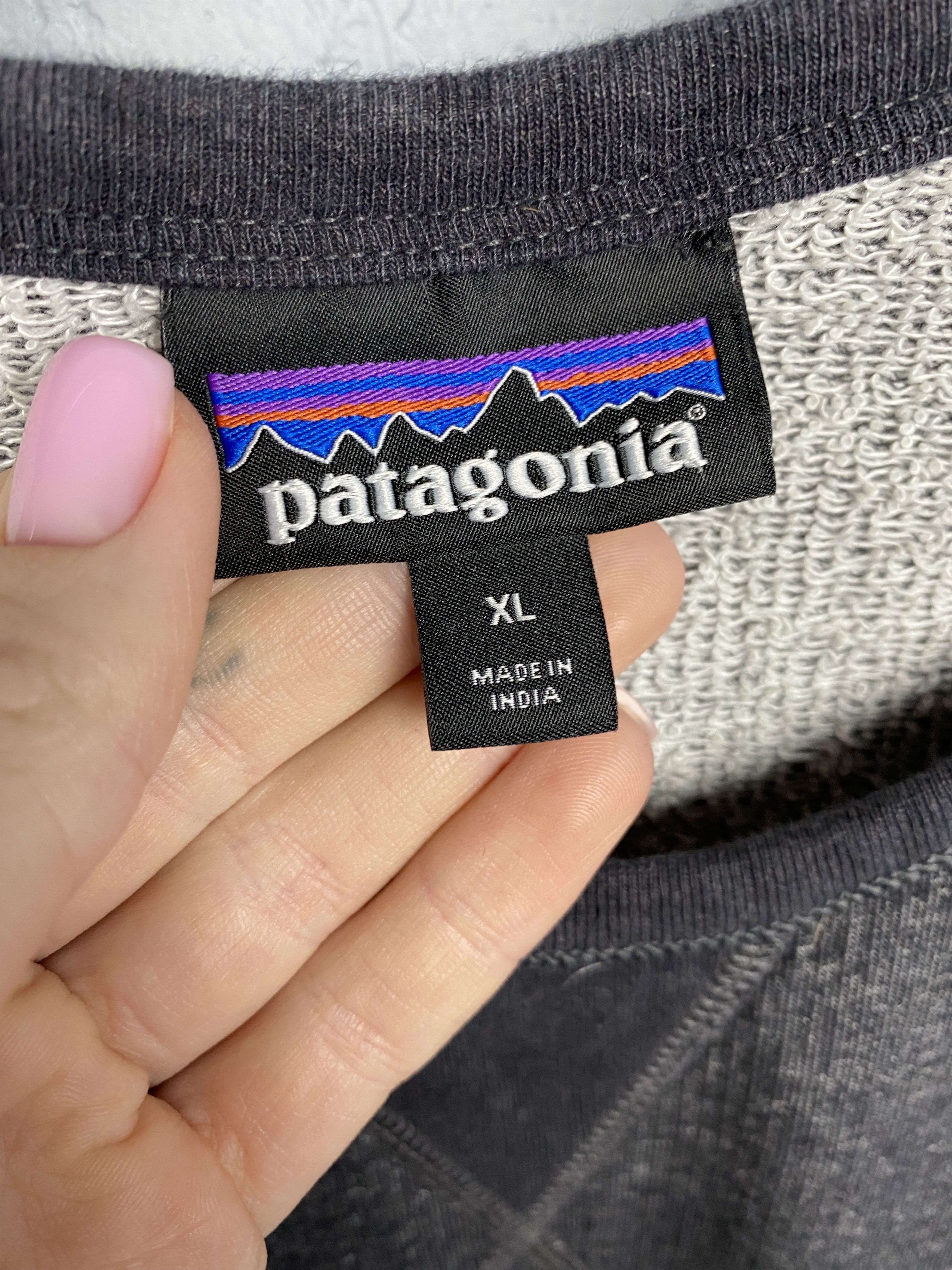 Patagonia Patagonia Vintage Mens Crew Neck Sweatshirt Size US XL / EU 56 / 4 - 3 Thumbnail