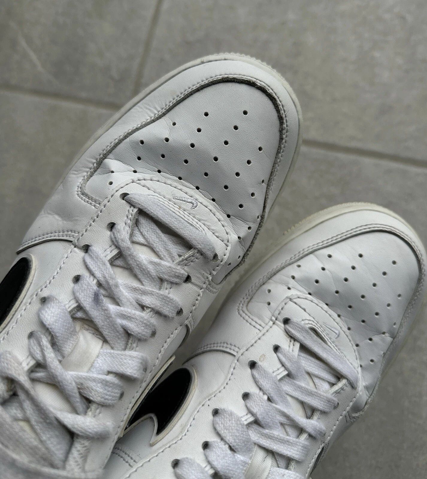 Nike Nike Air Force 1 Mens Shoes White Sneakers Size US 8 / EU 41 - 9 Thumbnail
