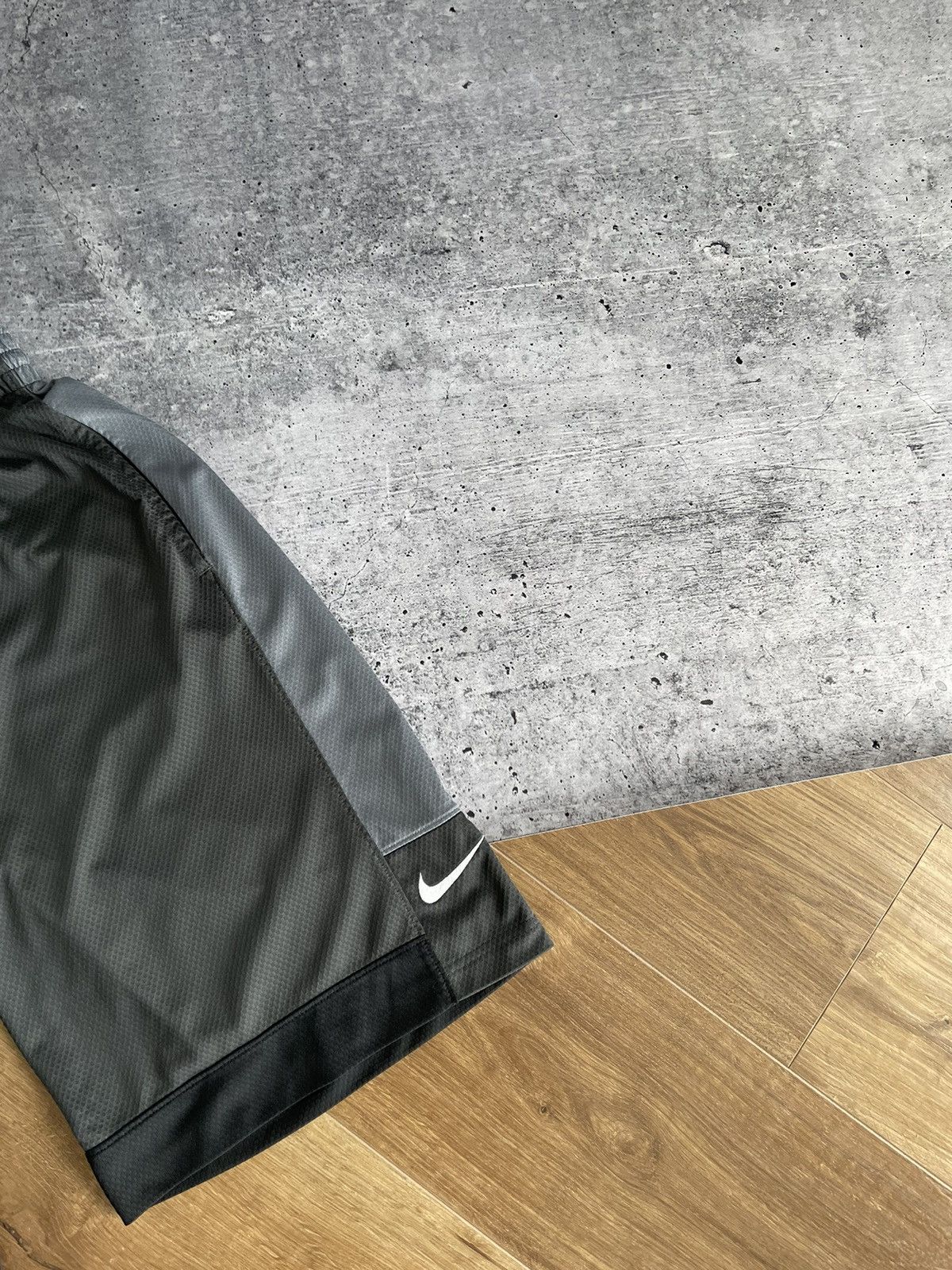 Nike Vintage Nike 90’s Y2K Style Drill Grey Shorts Rap Size US 32 / EU 48 - 2 Thumbnail