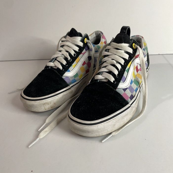 Vans ward party outlet check