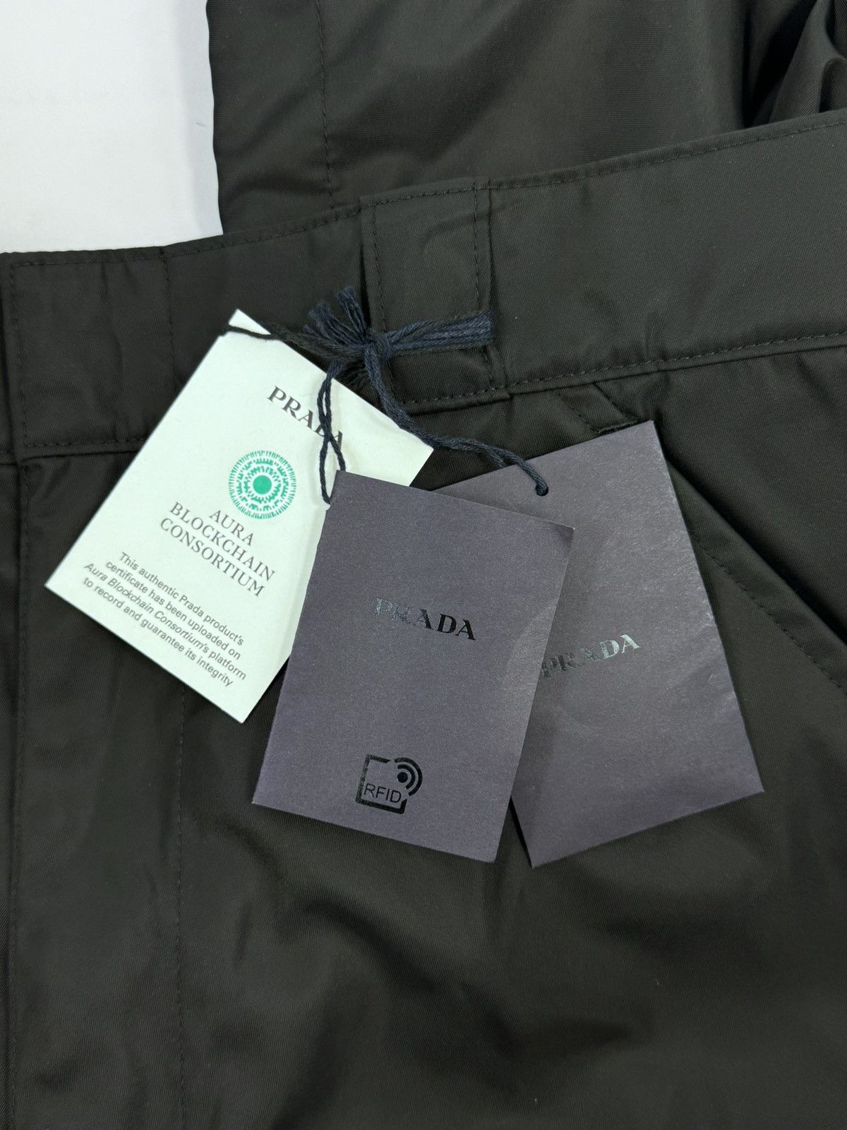 Prada PRADS PANTALONE IDROREATT NYLON CARGO TROUSERS Size US 34 / EU 50 - 13 Thumbnail