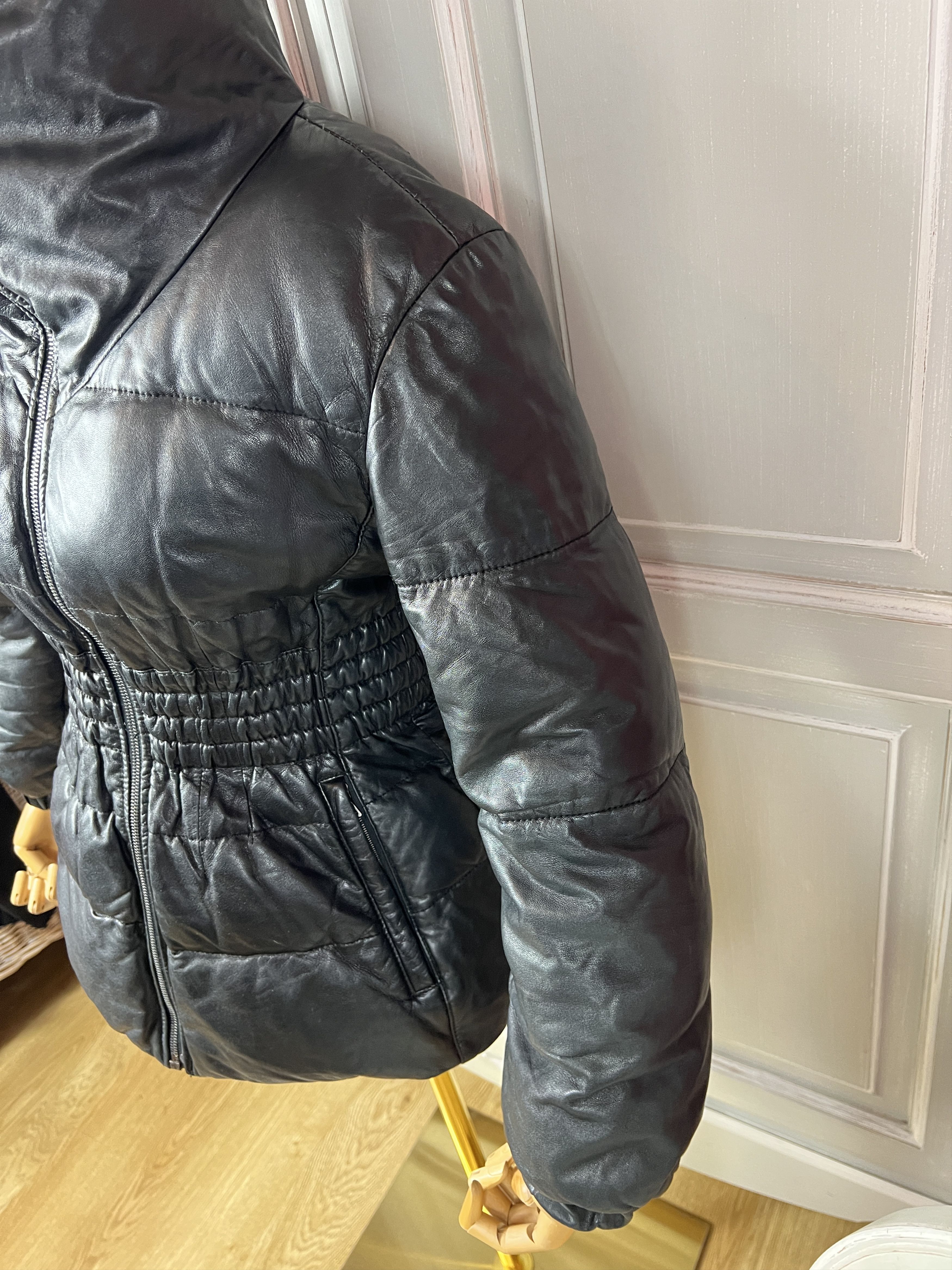 Prada VINTAGE PRADA DOWN PUFFER LEATHER JACKET Size S / US 4 / IT 40 - 3 Thumbnail