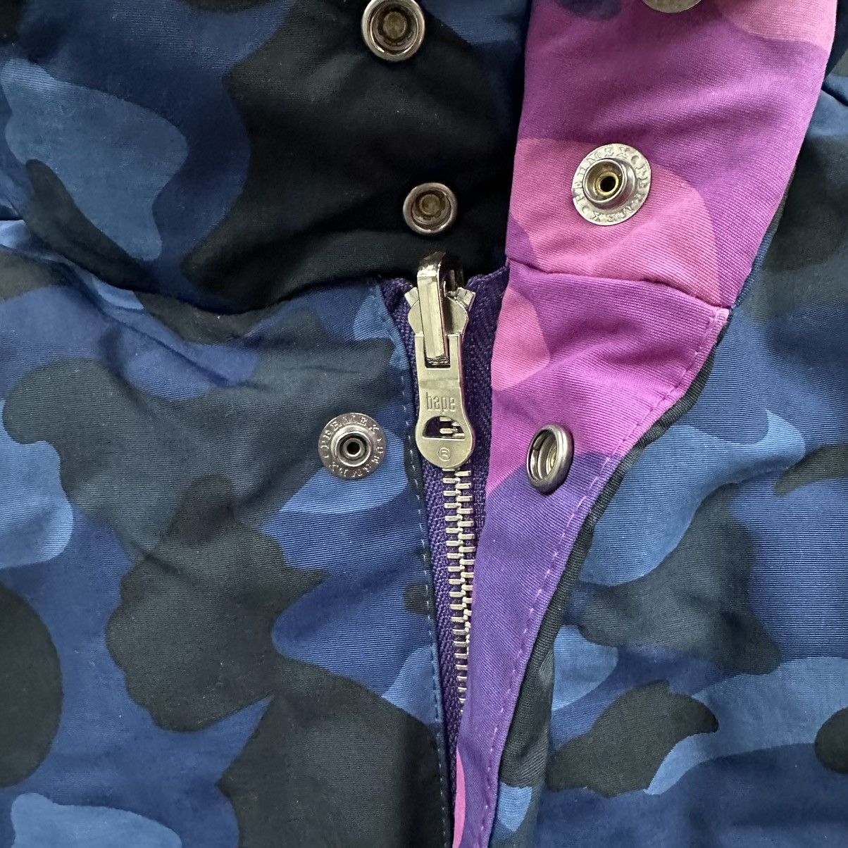 Bape Bape x Nigo reversible blue/purple camo puffer coat Size US L / EU 52-54 / 3 - 3 Thumbnail
