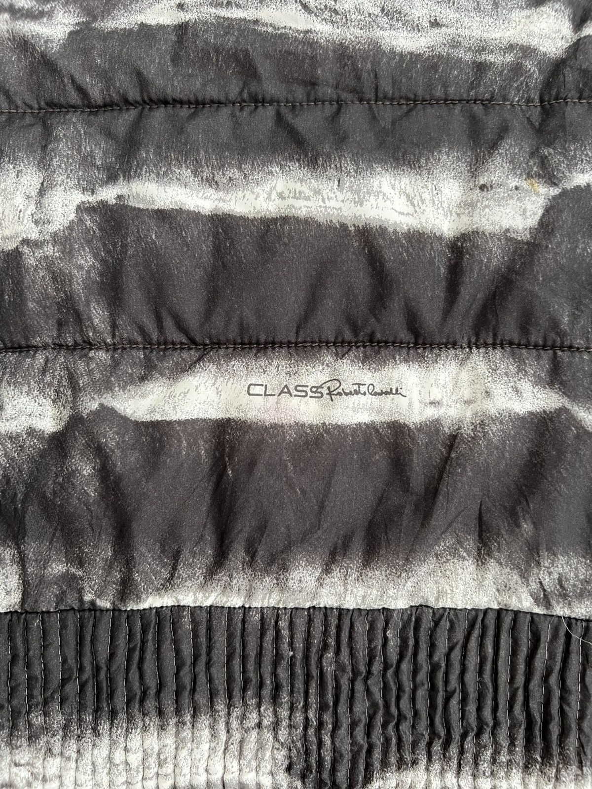 Roberto Cavalli Real Fur Roberto Cavalli 3D Graphic Down Puffer Long Jacket Size US S / EU 44-46 / 1 - 6 Thumbnail