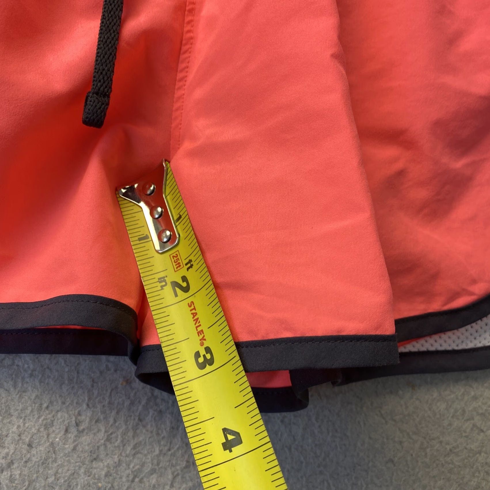 Under Armour Under Armour Shorts Womens S Small Pink Drawstring Athletic Heat Gear Gym Size 28" / US 6 / IT 42 - 7 Thumbnail