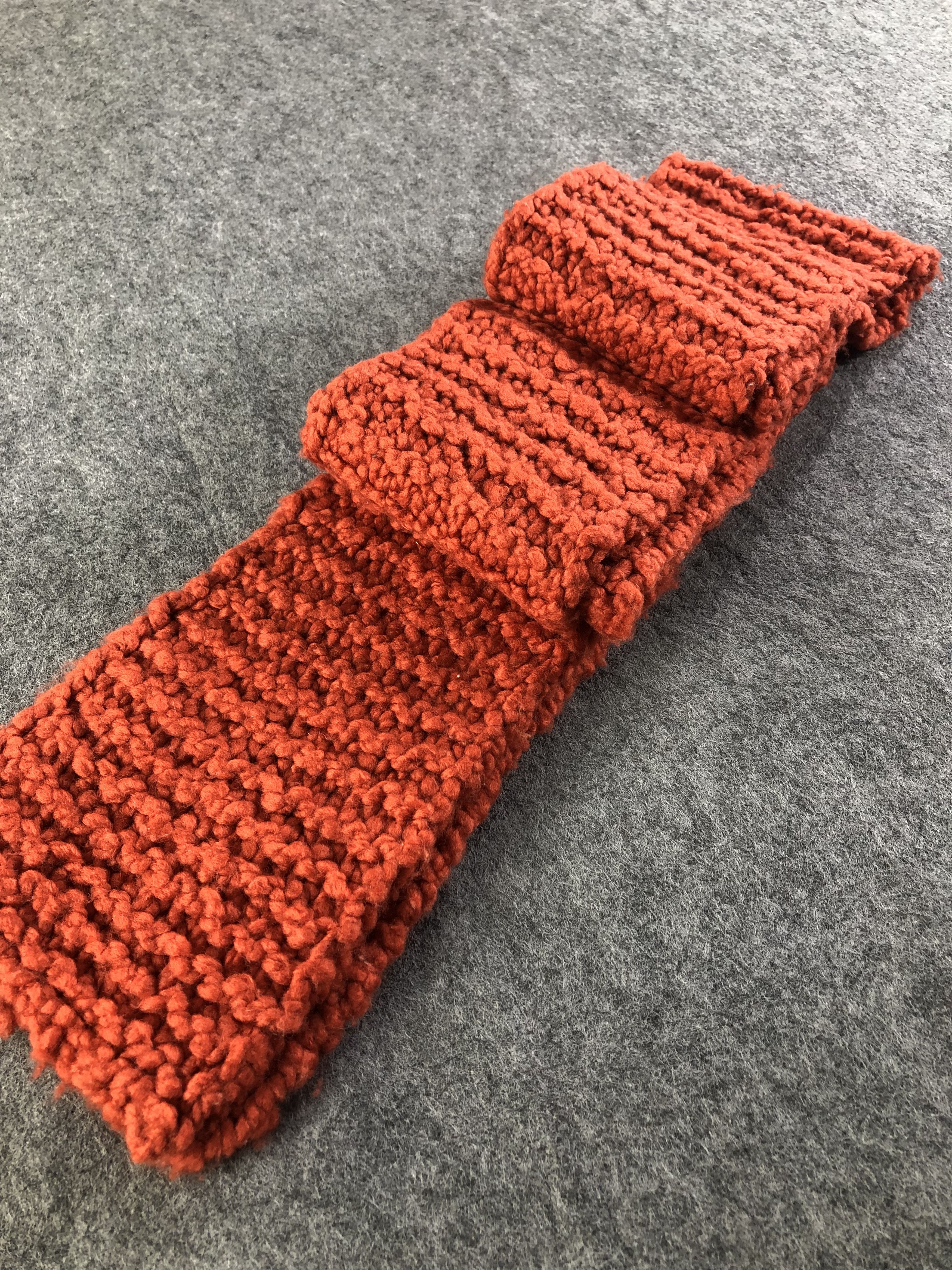 Banana Republic Banana Republic Knit Scarf / Muffler / Neckwear Size ONE SIZE - 6 Thumbnail