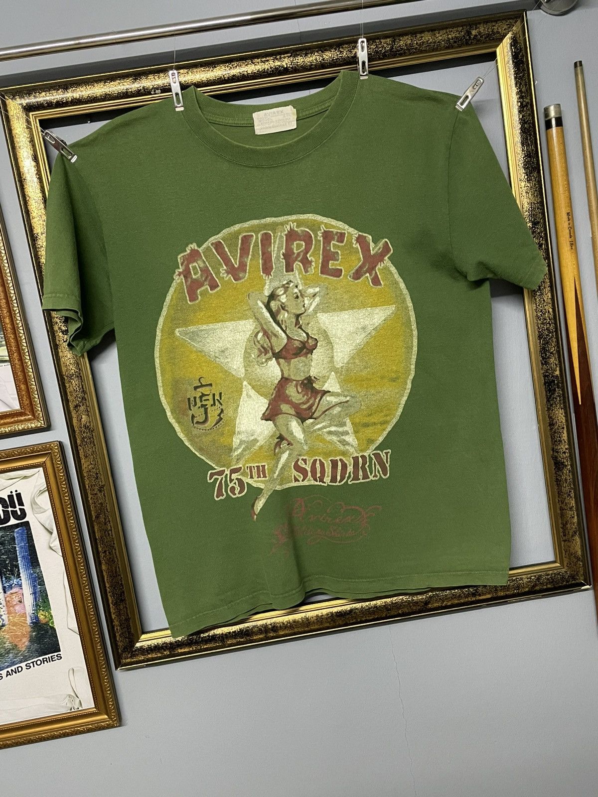 Avirex Vintage 1990s Designer Avirex Sexy Girl Anniversary Tshirt Size US M / EU 48-50 / 2 - 2 Thumbnail
