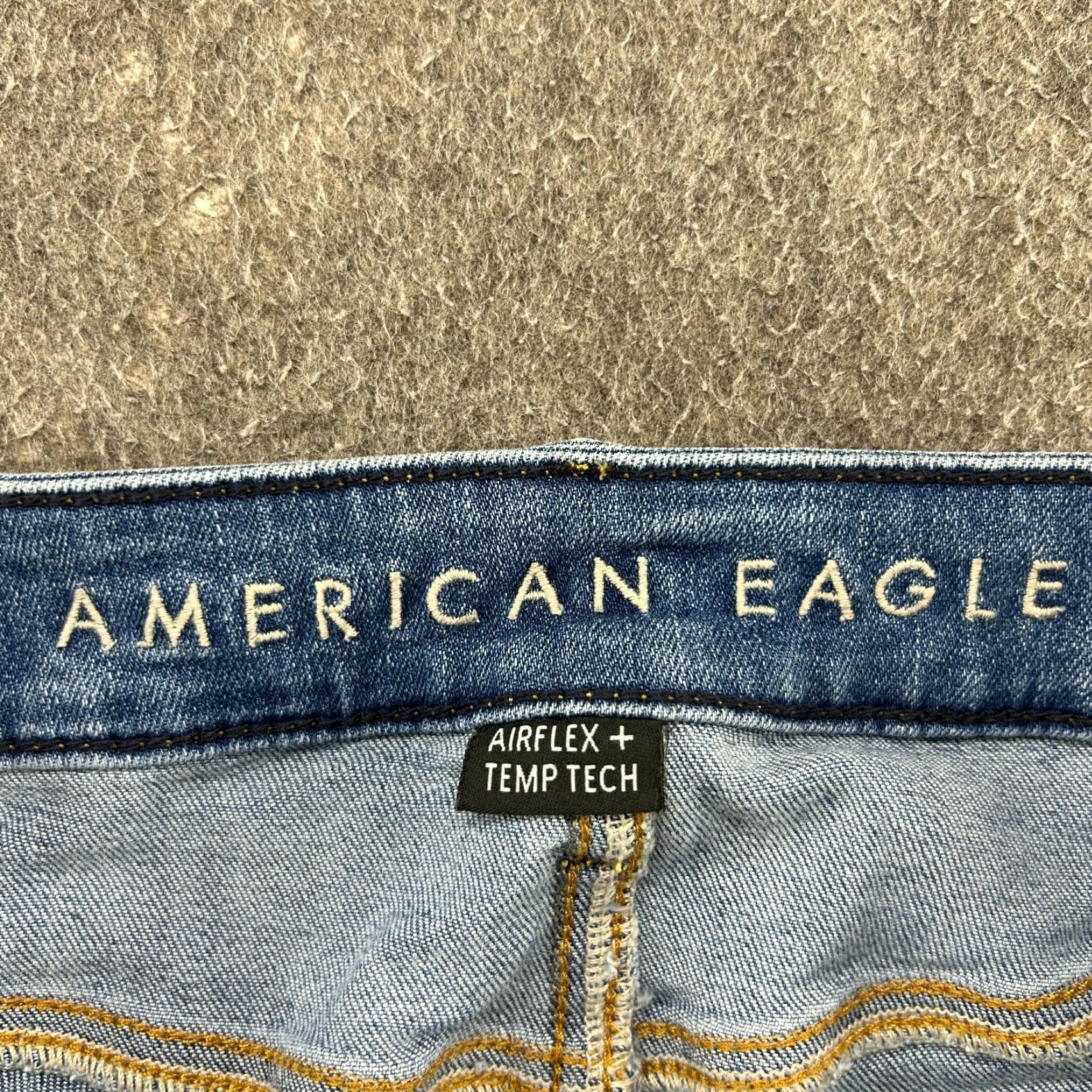 American Eagle Outfitters American Eagle Jeans Men 29x30 Blue Light Wash Straight Leg Athletic Fit Airflex Denim 5-Pocket Size US 29 - 4 Thumbnail