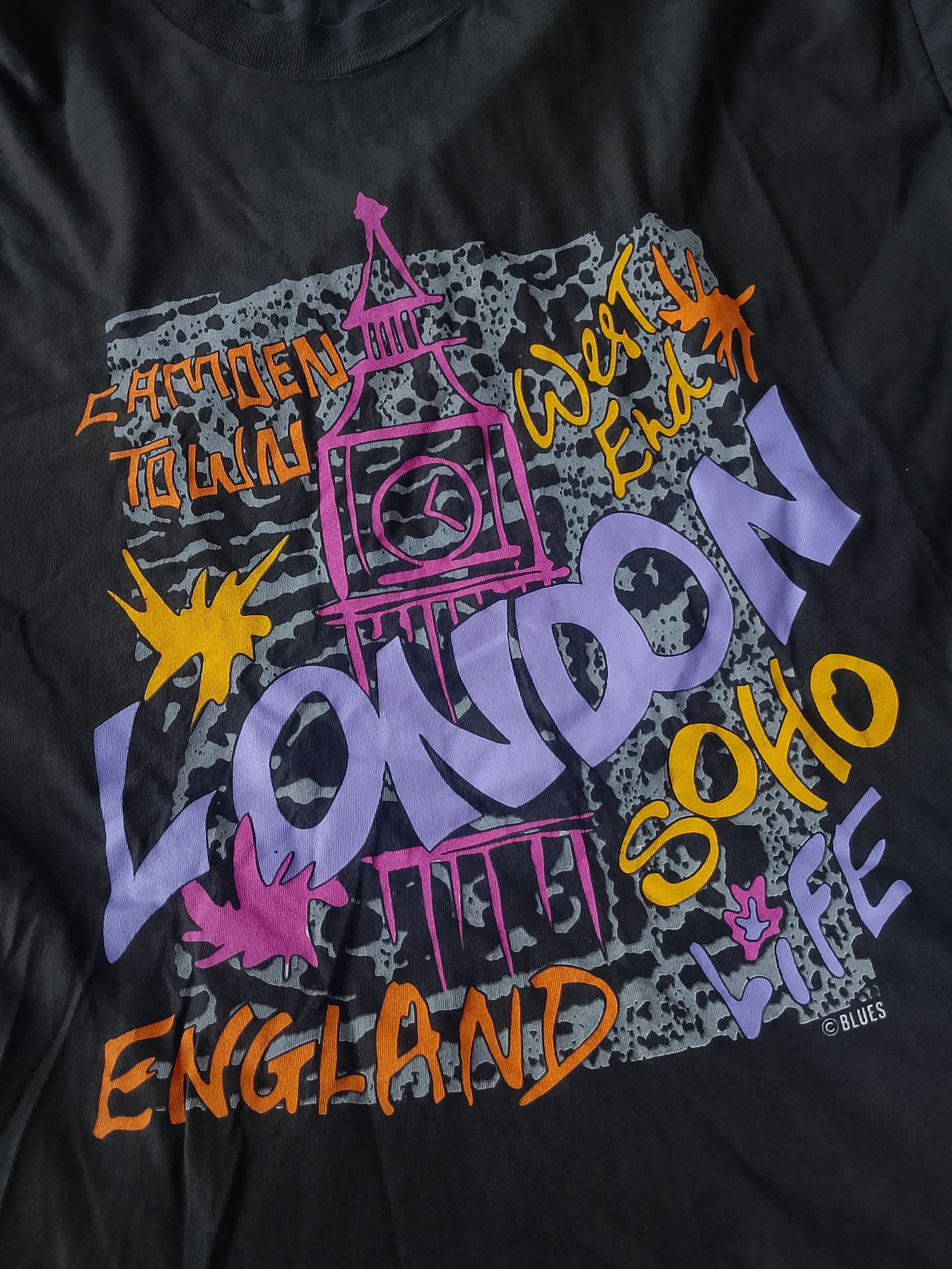 Vintage Vintage 90s London Big Ben Neon Graphic Tee Single Stitch Size US L / EU 52-54 / 3 - 4 Thumbnail