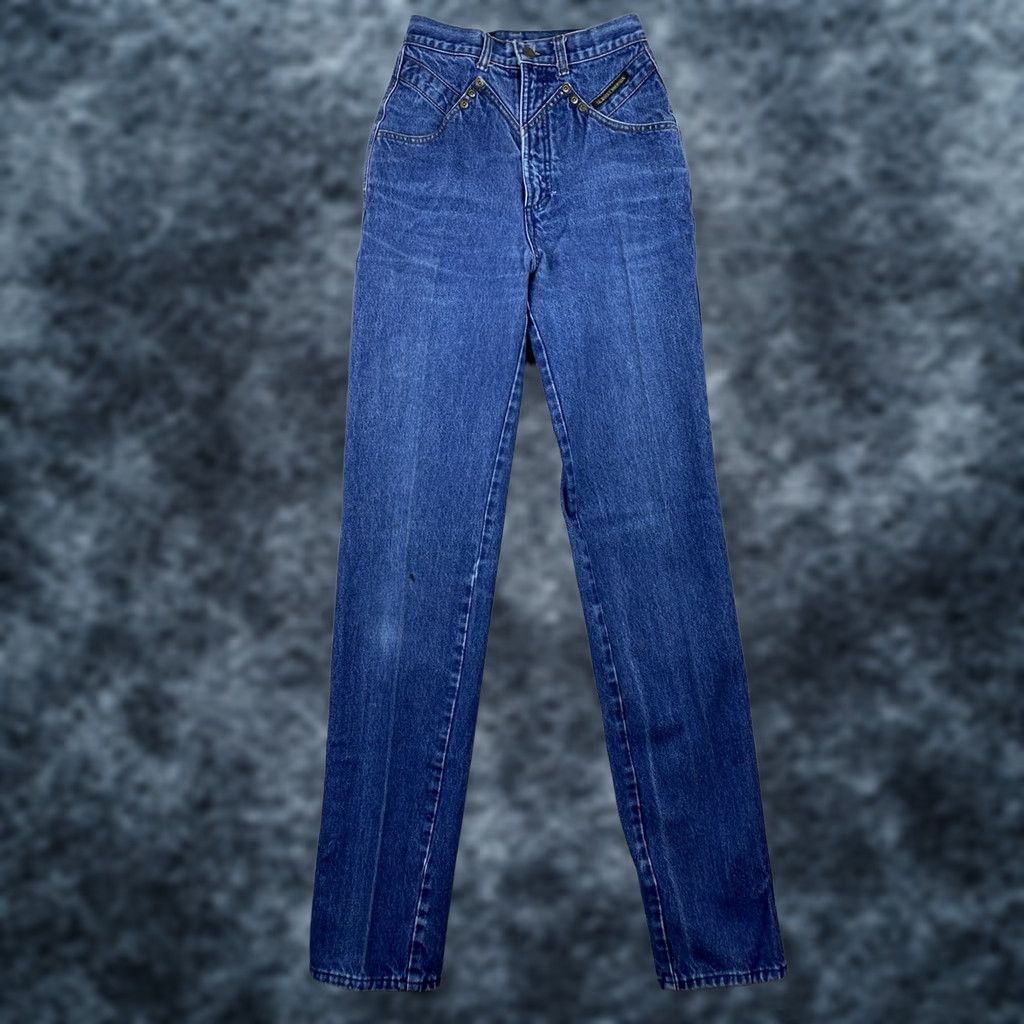 Vintage VINTAGE Rockies Jeans 26/3 Blue Hi Rise Western USA Made X-Long Yoke 90s Cowboy Festival Logo Jeans Women Regular Size 26/3 Blue Size 26" / US 2 / IT 38 - 1 Thumbnail