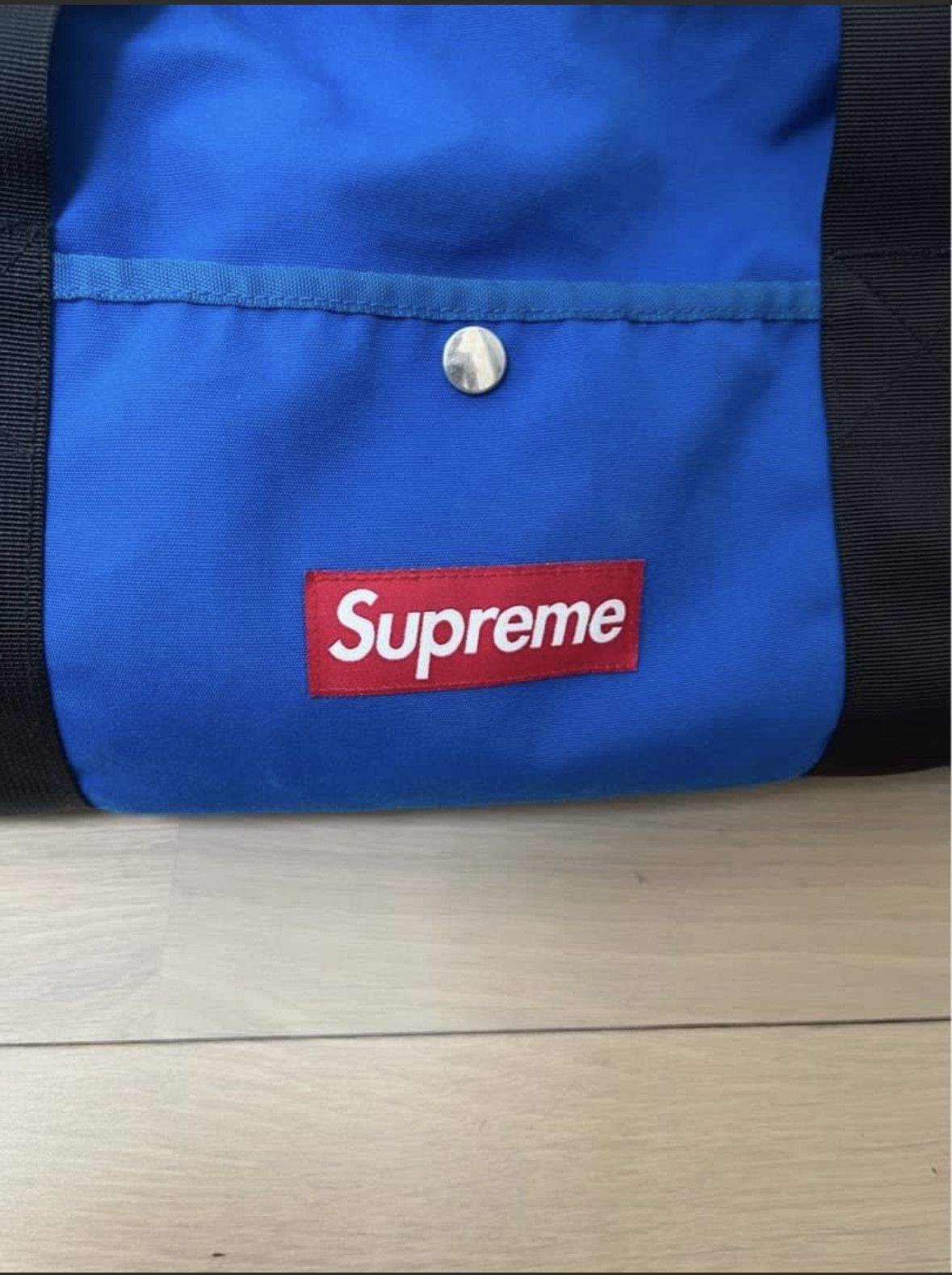 supreme duffle bag sunbrella