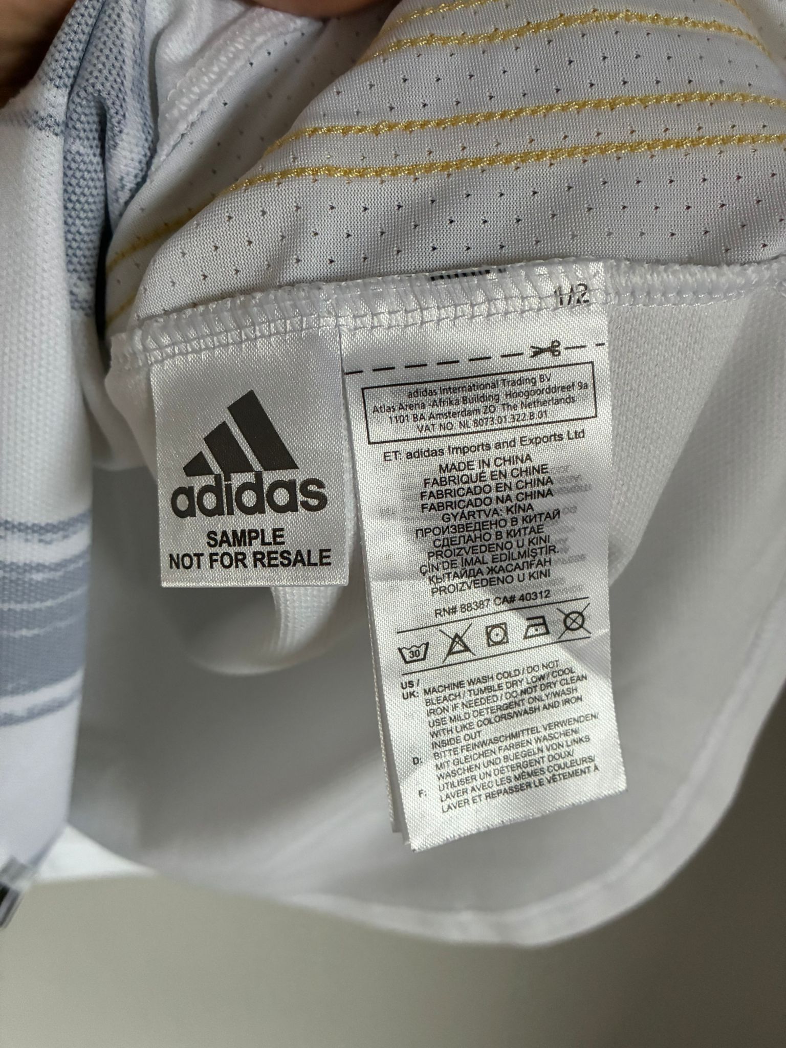 Adidas Jersey Football Adidas Juventus Turyn rare Italy fifa Size US XS / EU 42 / 0 - 7 Thumbnail