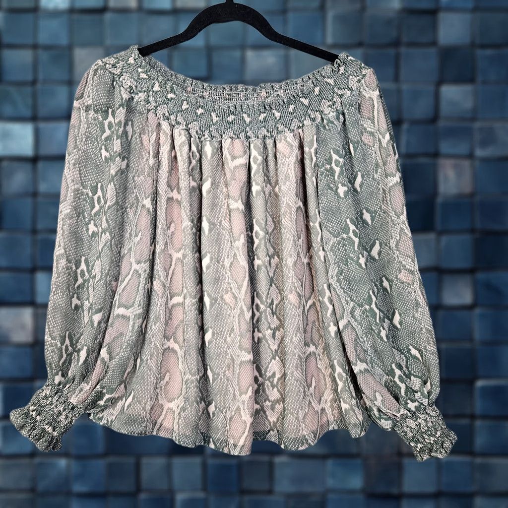 Topshop Topshop Snake skin Printed Off shoulder Long Sleeve Blouse Size 6 Size M / US 6-8 / IT 42-44 - 1 Thumbnail