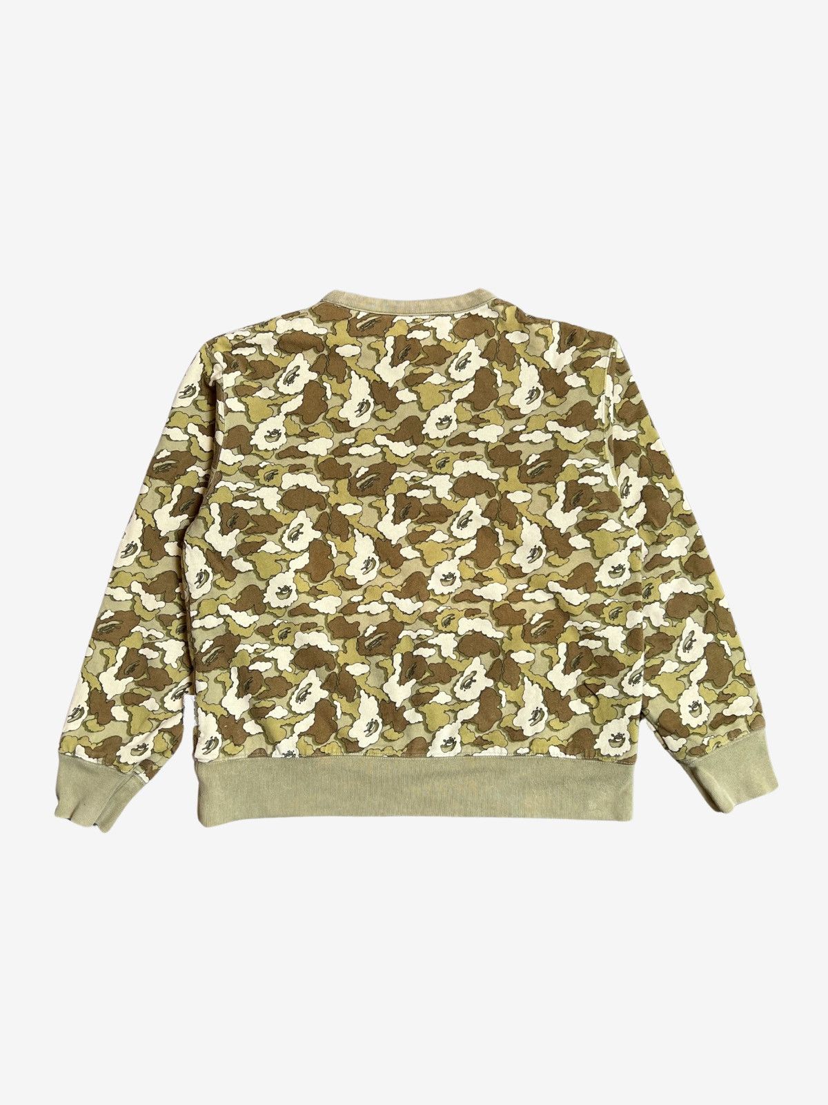 Bape Bape x Kaws Olive Cloud Camo Chomper Reversible Crewneck Size US M / EU 48-50 / 2 - 4 Thumbnail