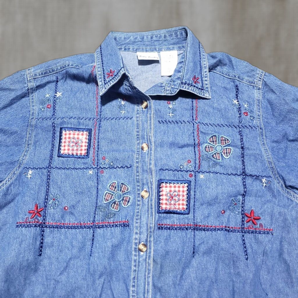 Vintage VINTAGE Bobbie Brooks Shirt Womens M Denim Blue Floral Button-Up Adult Womens M Medium Size M / US 6-8 / IT 42-44 - 1 Thumbnail