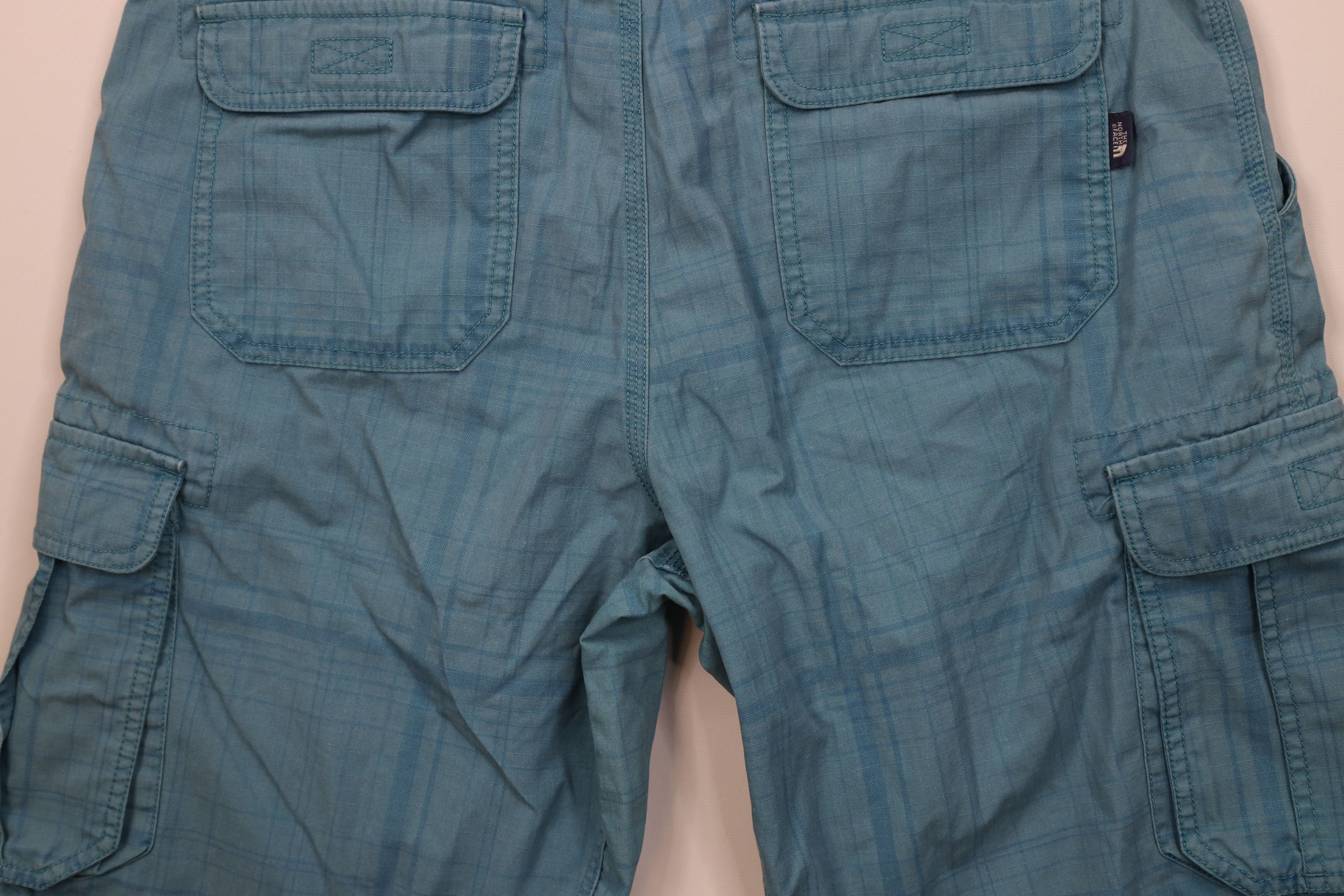 The North Face Vintage Y2K The North Face Hiking Trekking Cargo Shorts Blue Size US 34 / EU 50 - 9 Thumbnail