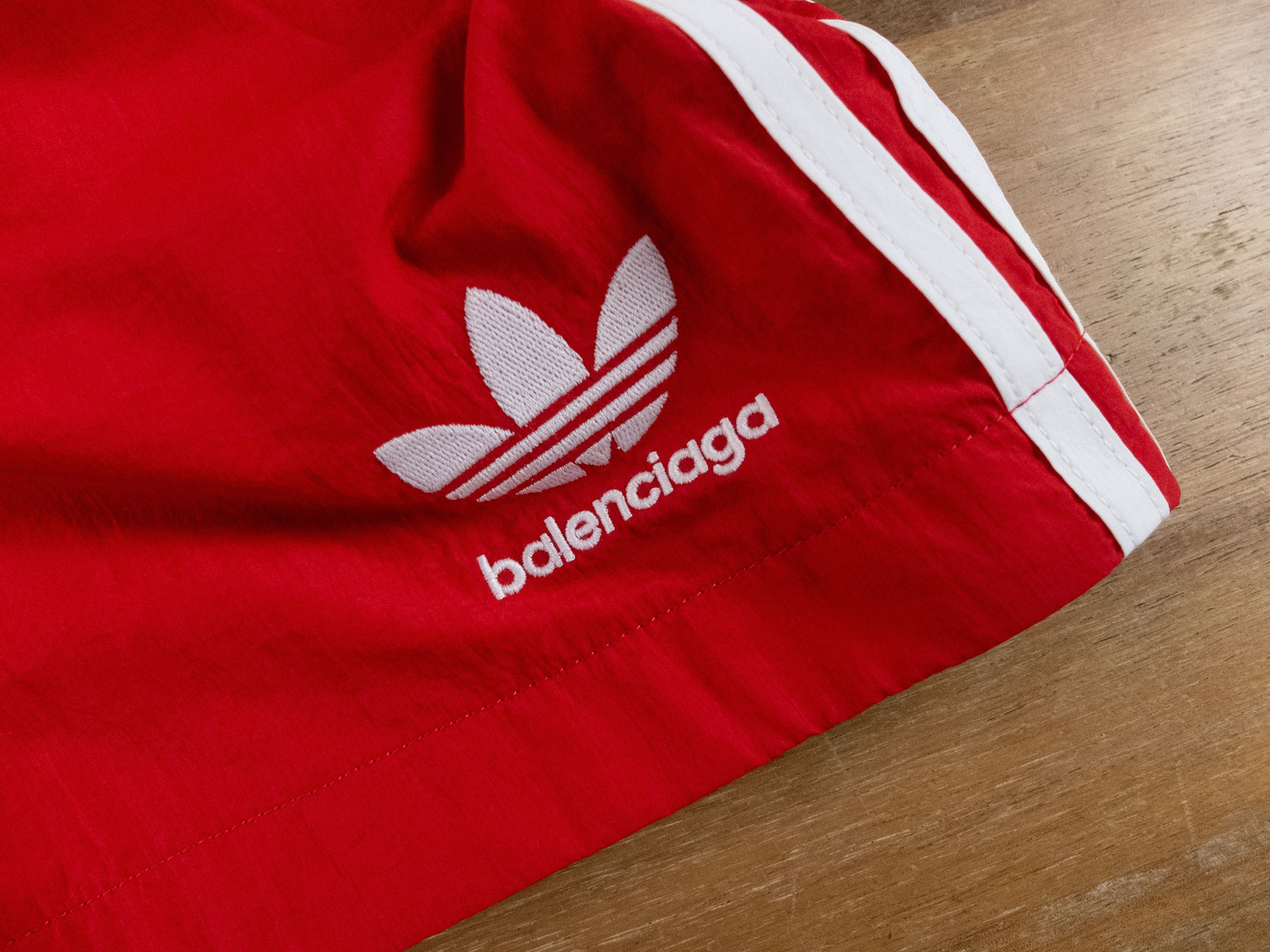 Adidas × Balenciaga BALENCIAGA X ADIDAS red technical fabric tracksuit shorts 34 Size US 34 / EU 50 - 6 Thumbnail