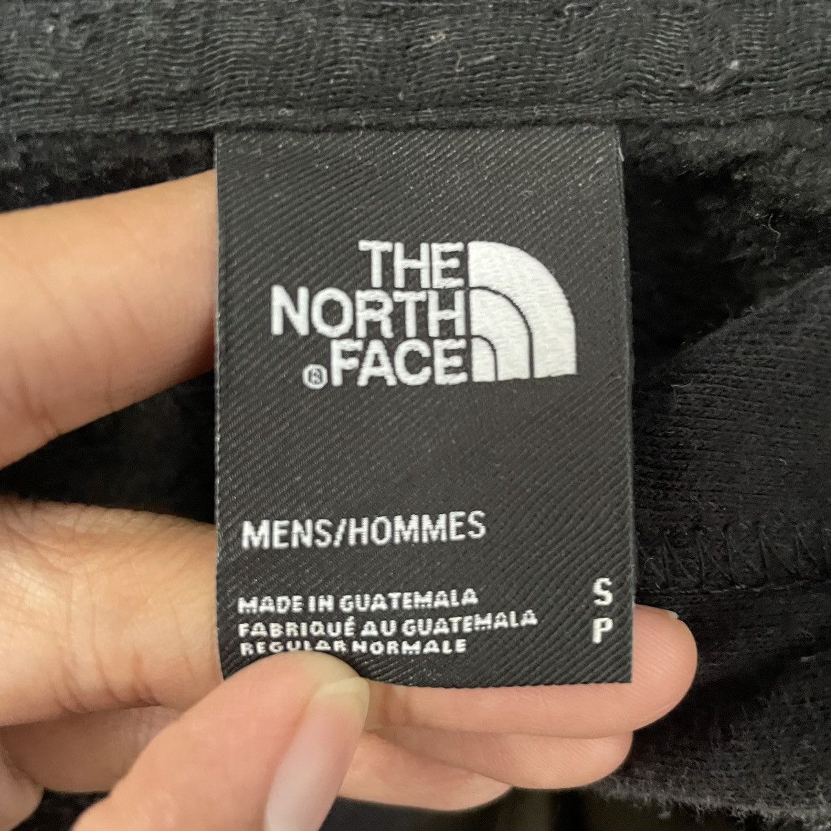 The North Face TNF Mens Homme Never Stop Exploring Pullover Hoodie Size US M / EU 48-50 / 2 - 3 Thumbnail