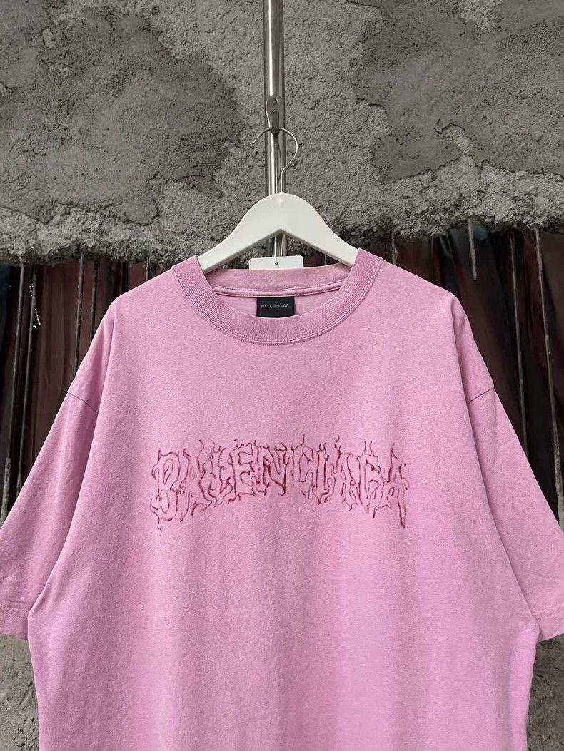 Balenciaga Balenciaga Flame logo short sleeves 2504-Nextarrow Size US XS / EU 42 / 0 - 3 Thumbnail