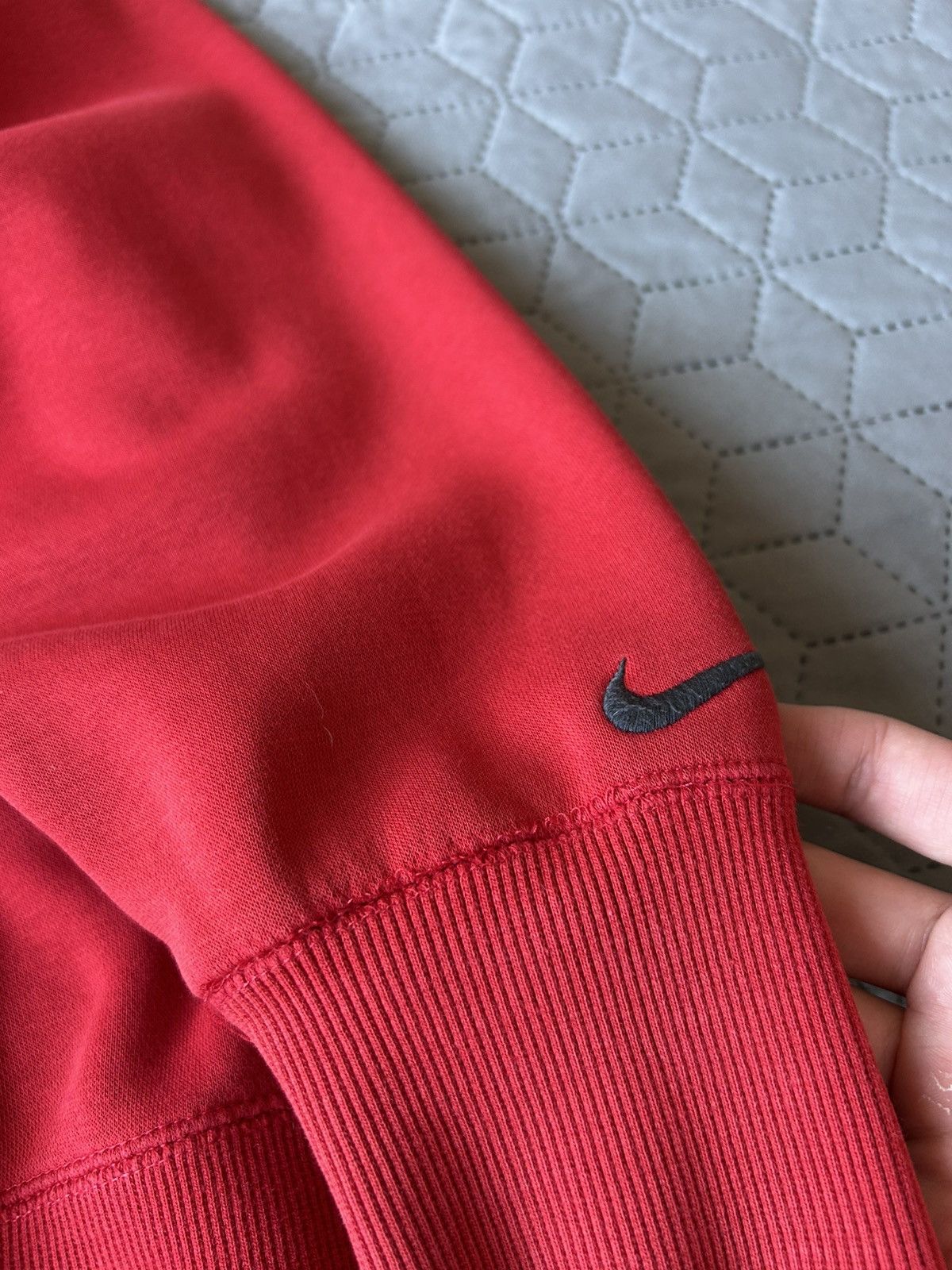 Nike Nike Vintage 2000’s Big logo red hoodie Size US XL / EU 56 / 4 - 3 Thumbnail