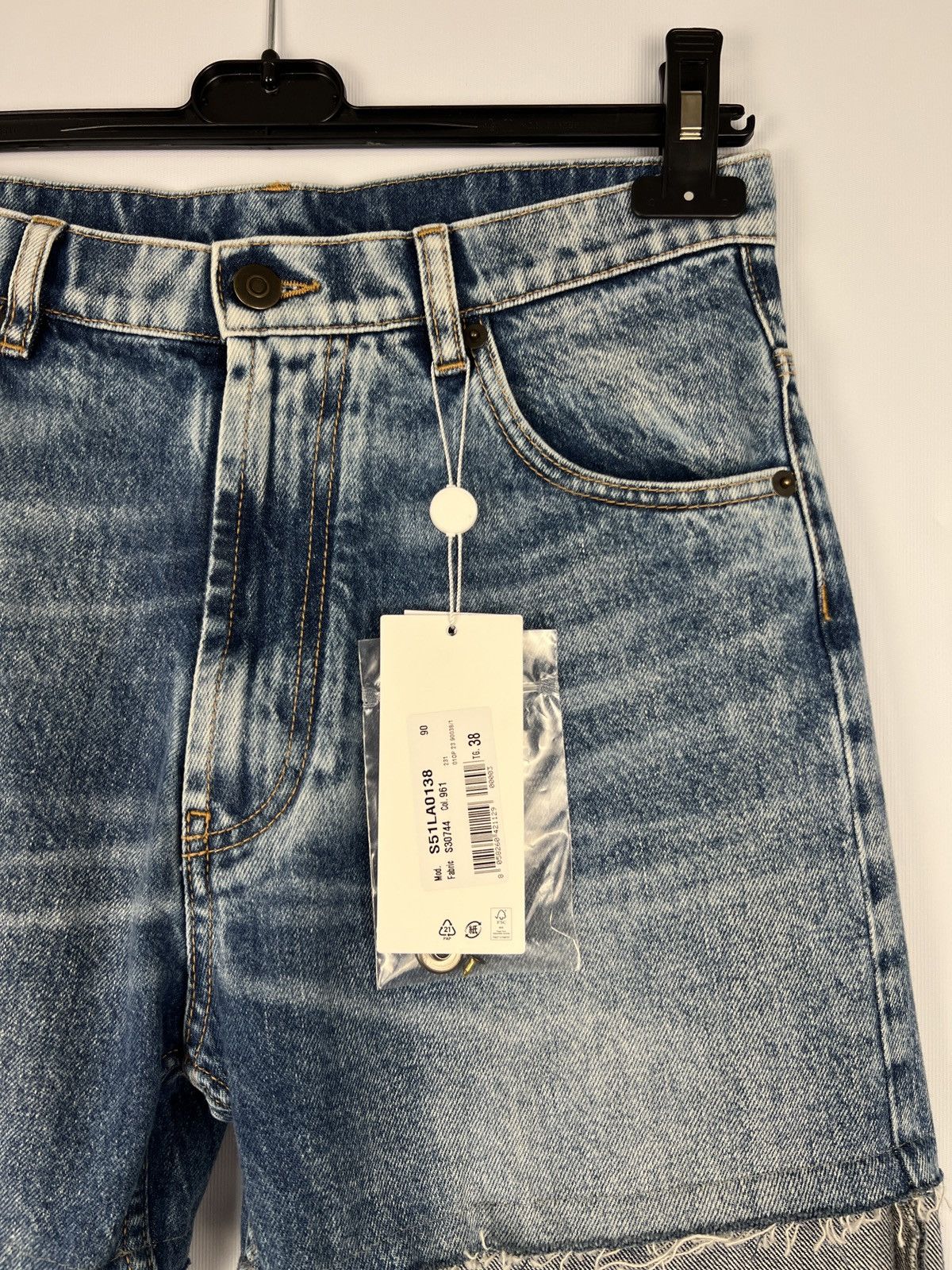 Maison Margiela Blue Maison Martin Margiela jeans (new with tags) Size 27" / US 4 / IT 40 - 6 Thumbnail
