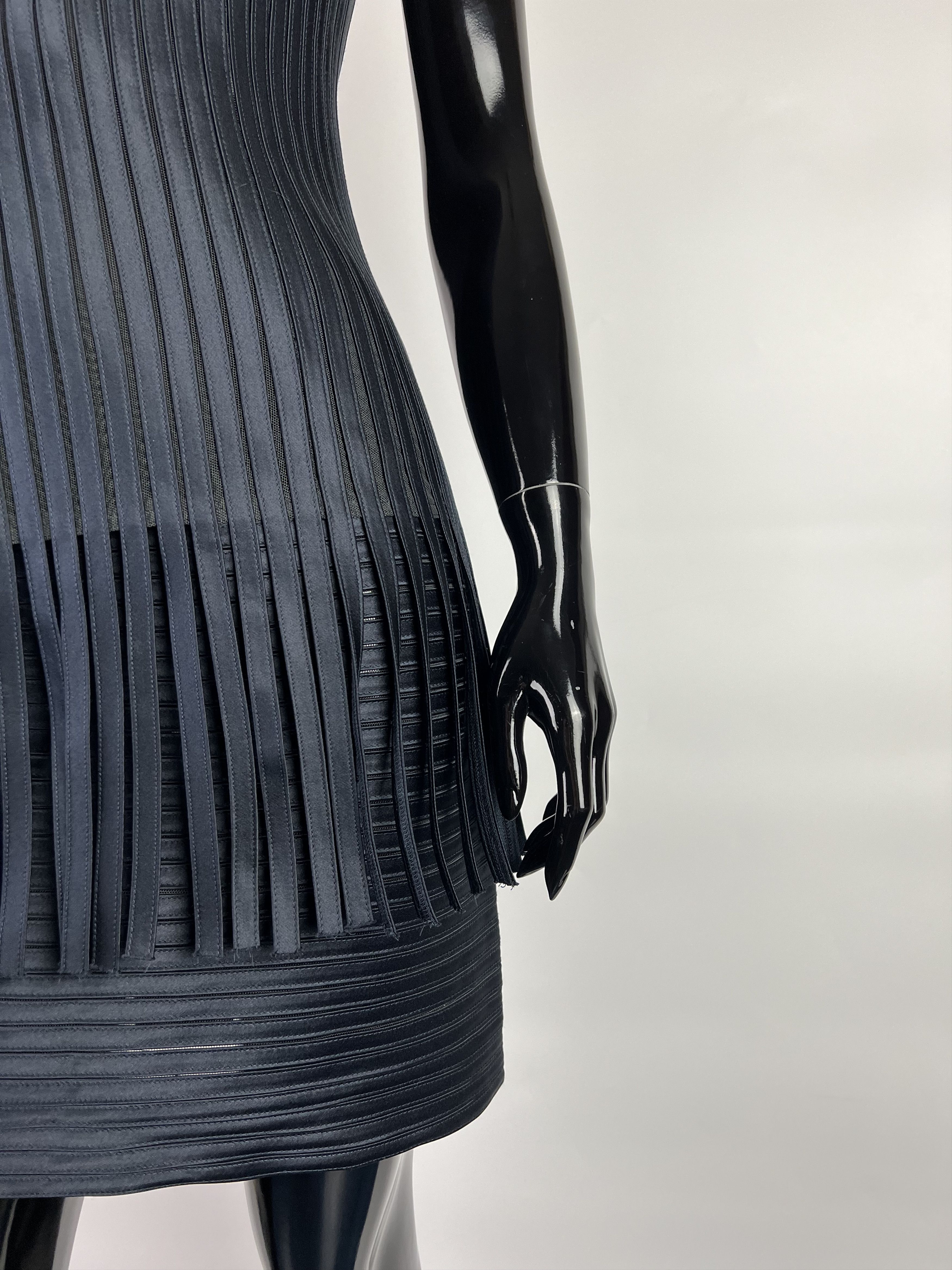 Bcbgmaxazria BCBG Max Azria Sleeveless Short Fringes Ribbon Corset Dress Size XS / US 0-2 / IT 36-38 - 6 Thumbnail