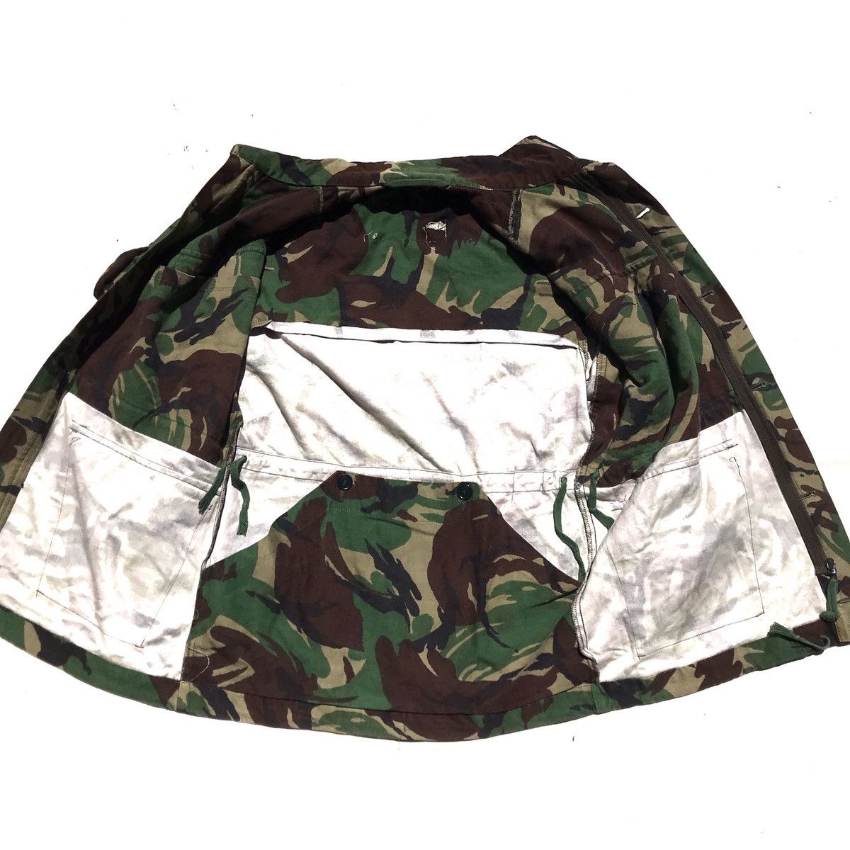 Woodlands BRITISH ARMY COMBAT military SMOCK JACKET 170/104 DPM CAMO Size US S / EU 44-46 / 1 - 4 Thumbnail
